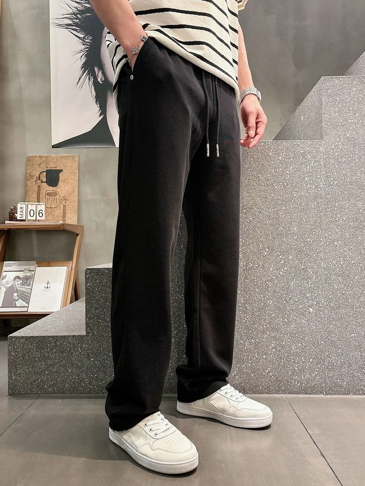 Logo-Appliqué Cotton-Blend Sweatpants D22013349 — view 2