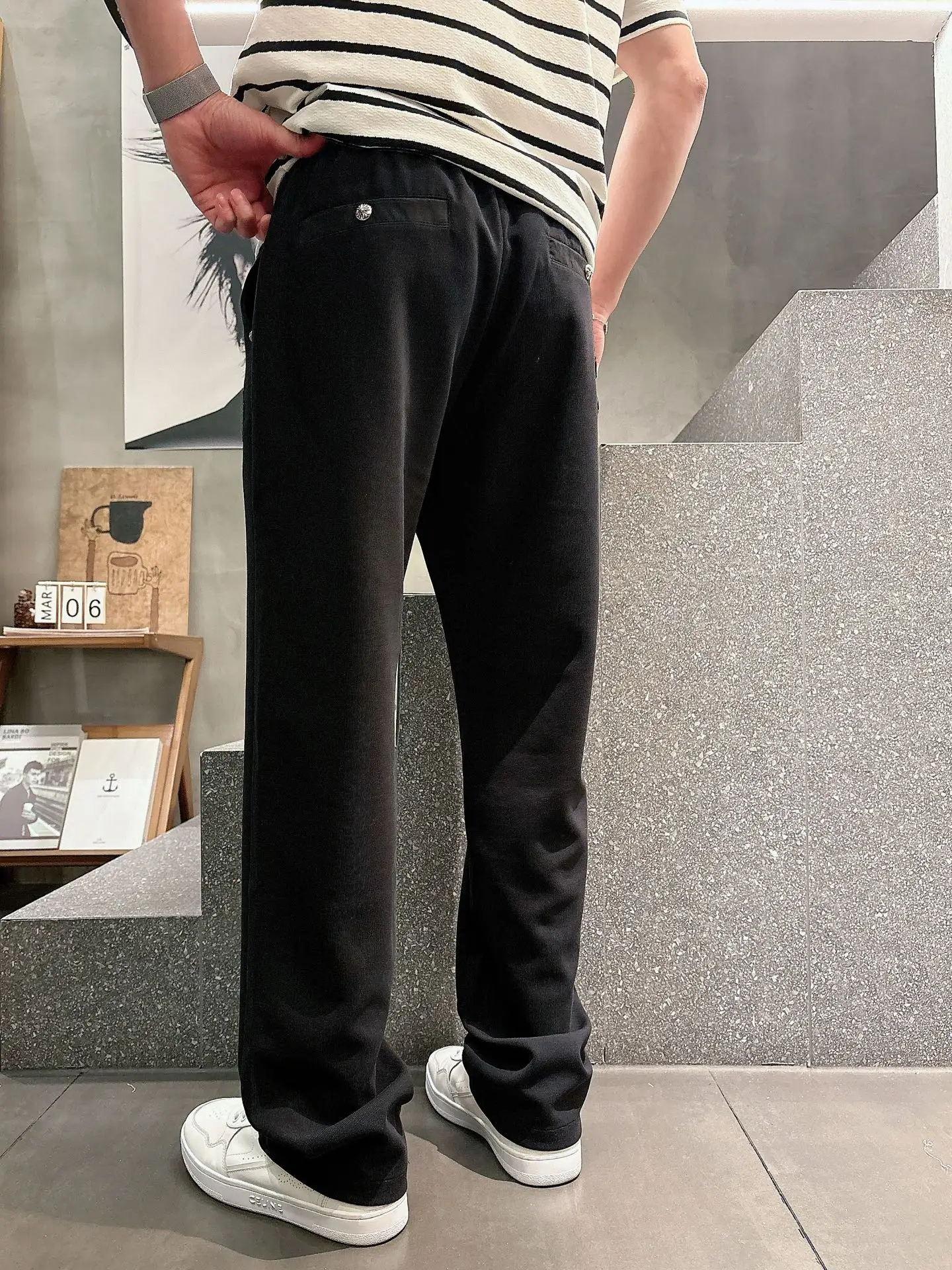 Logo-Appliqué Cotton-Blend Sweatpants D22013349 — view 4