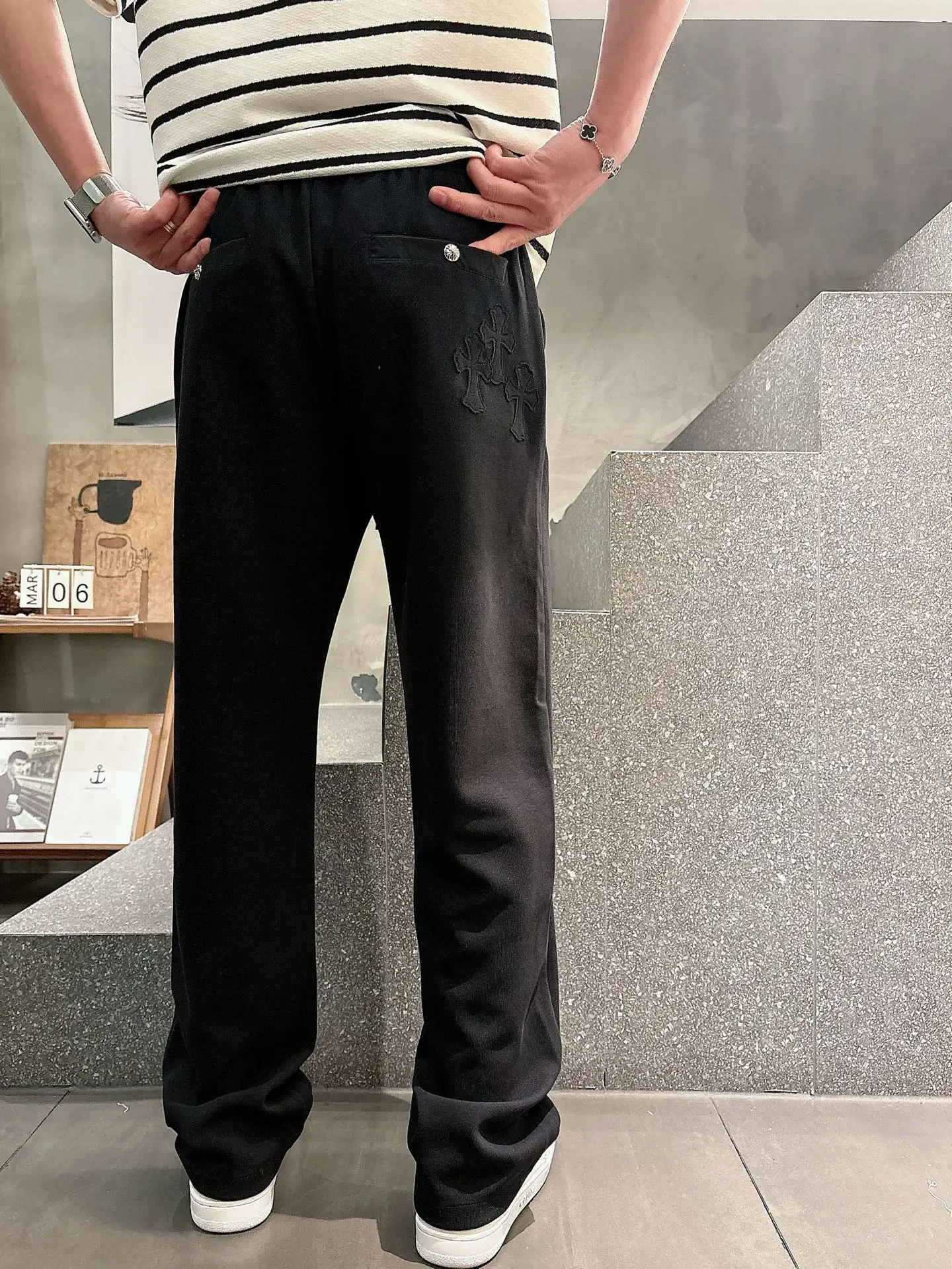 Logo-Appliqué Cotton-Blend Sweatpants D22013349 — view 8
