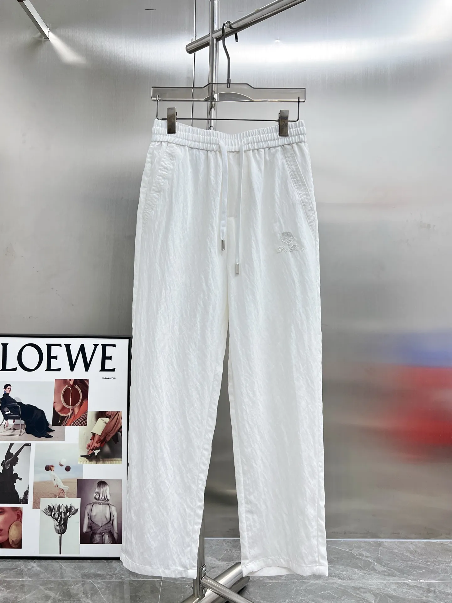 Embroidered Logo Drawstring Trousers D23514640