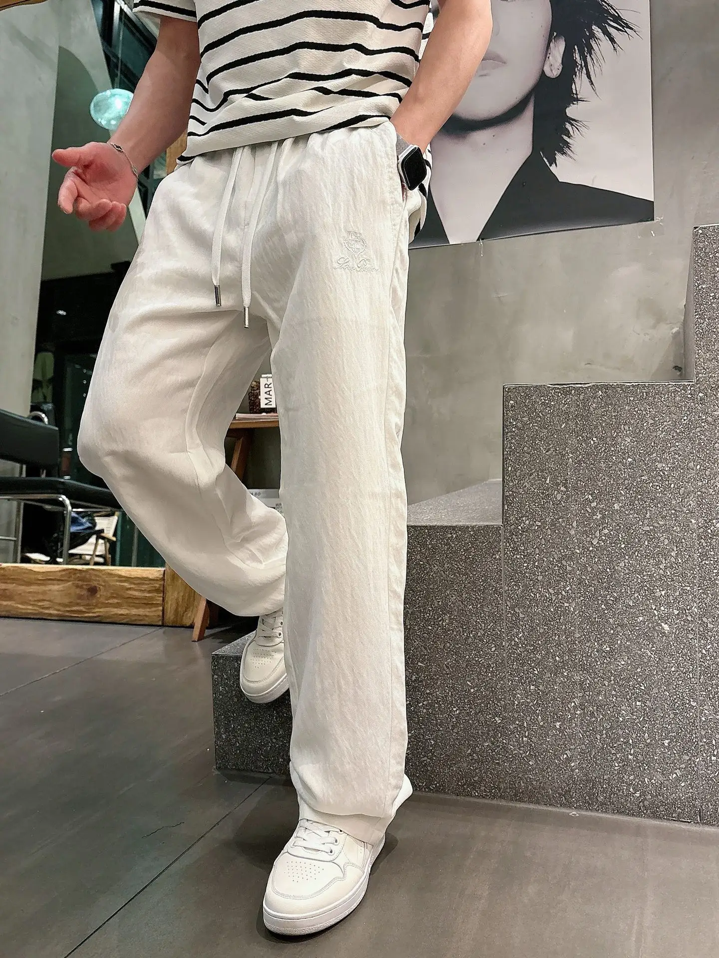 Embroidered Logo Drawstring Trousers D23513342 — view 8