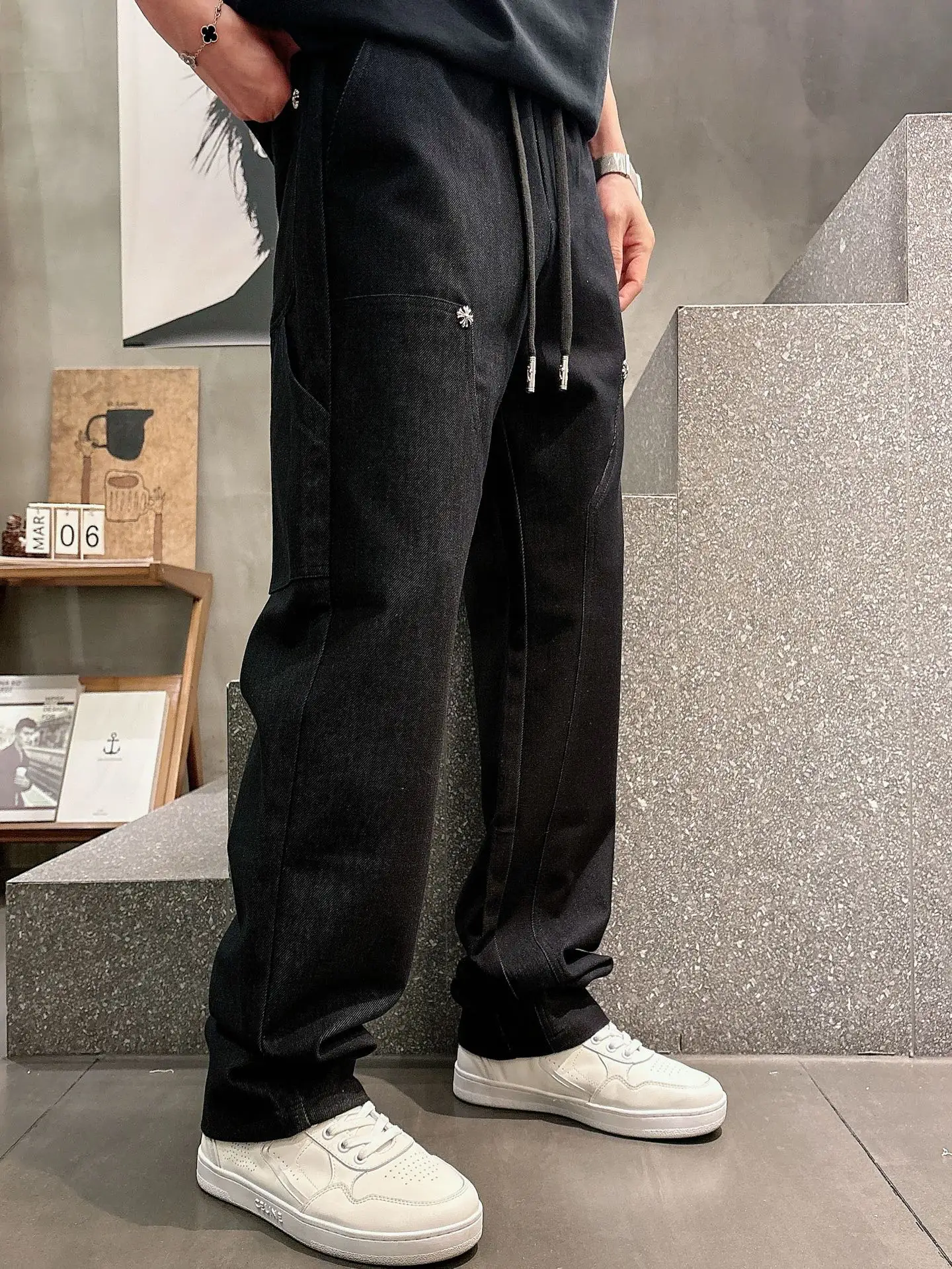 Embroidered Logo Drawstring Trousers D23013339 — view 6