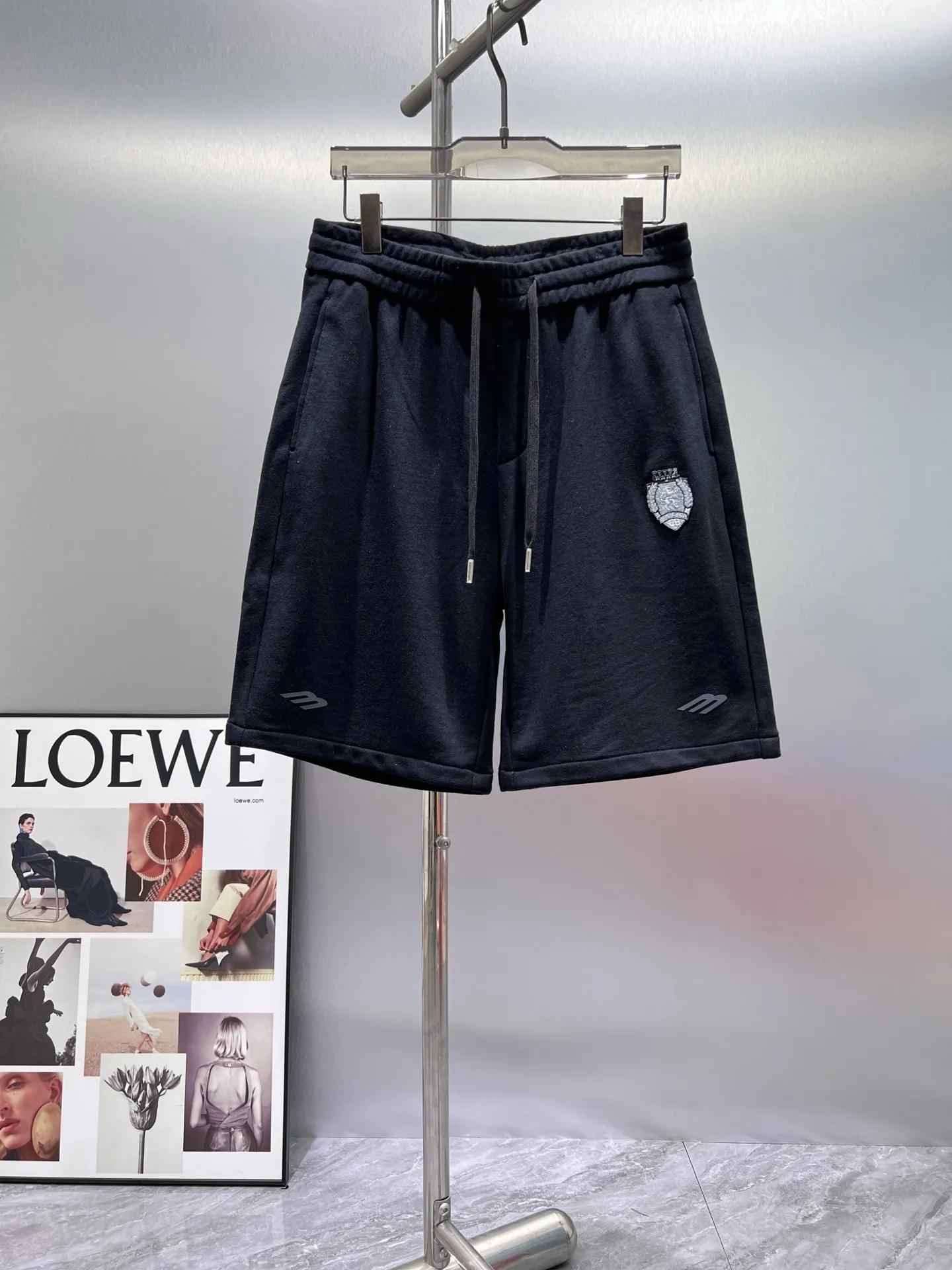 Embroidered Patch Cotton-Jersey Shorts D20012435