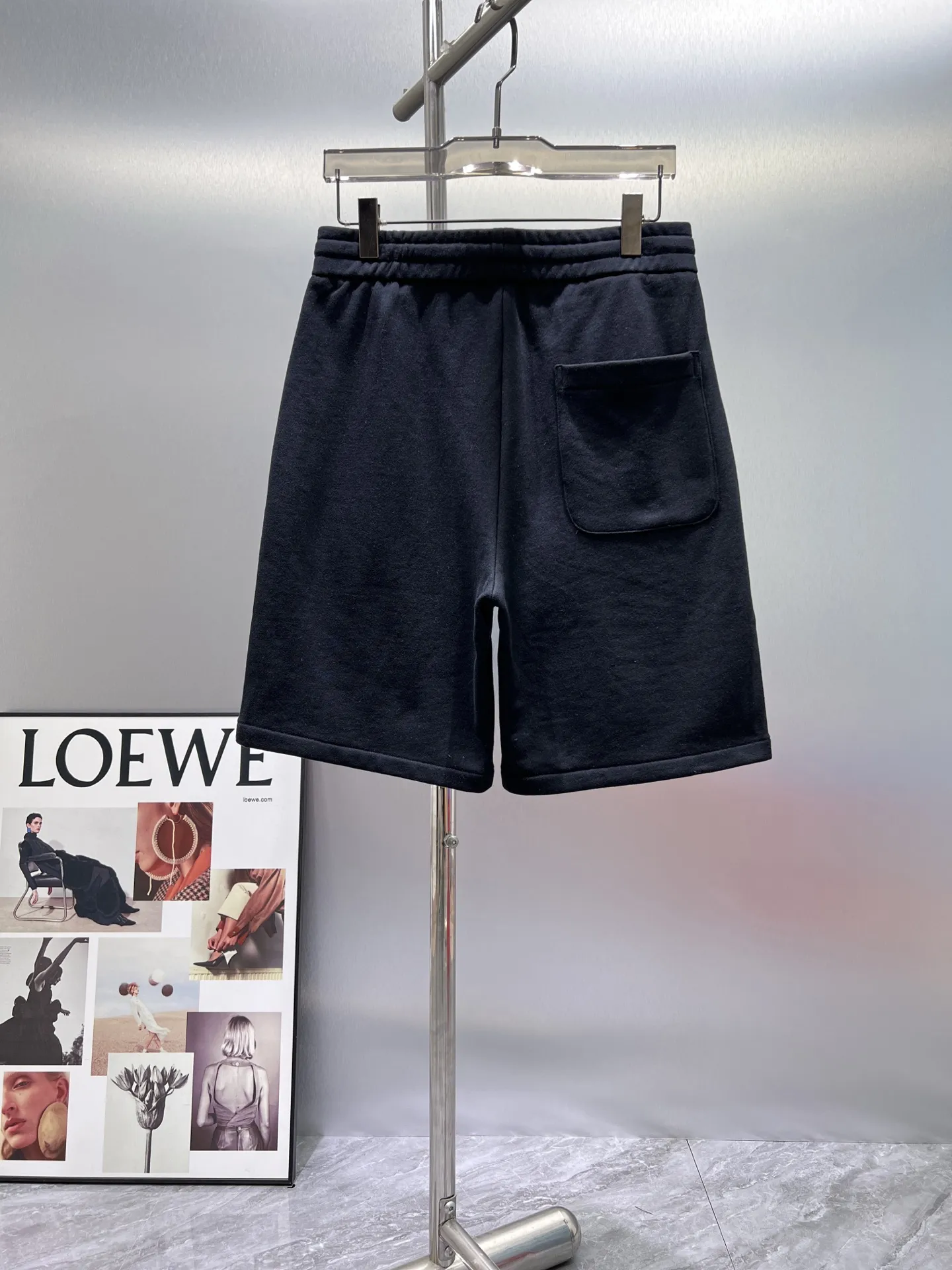 Embroidered Patch Cotton-Jersey Shorts D20012435 — view 2
