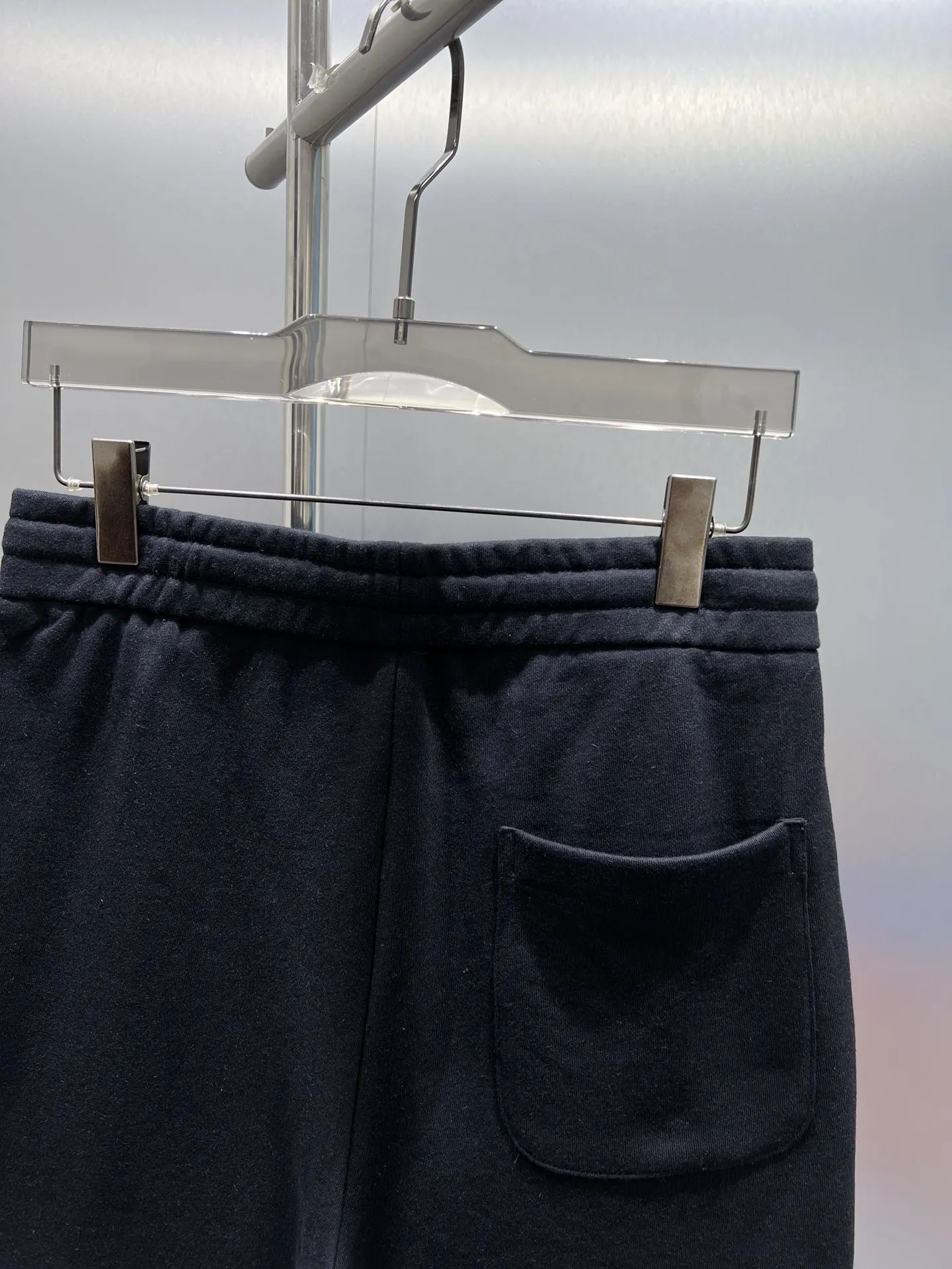 Embroidered Patch Cotton-Jersey Shorts D20012435 — view 8