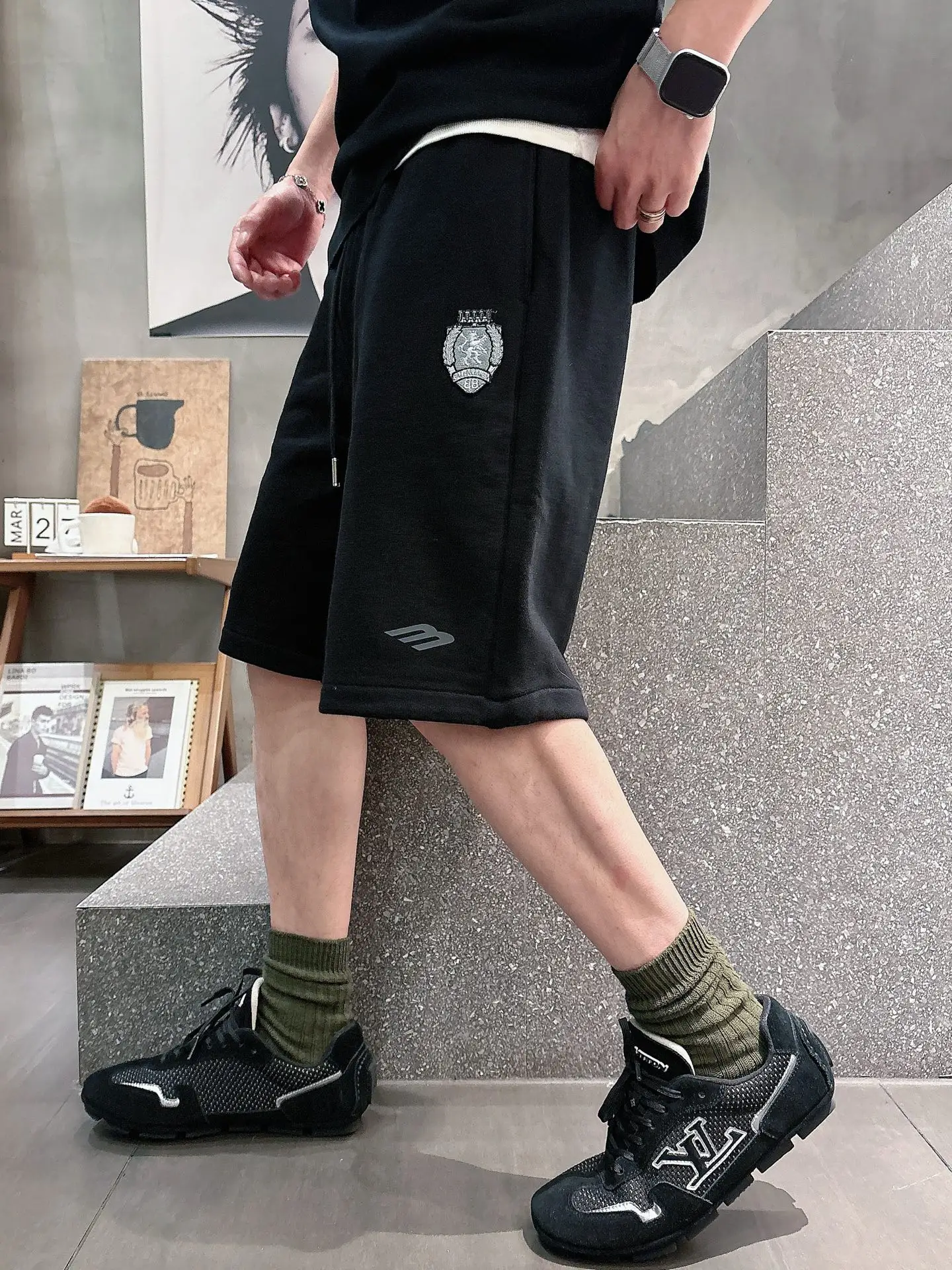 Embroidered Cotton-Jersey Sweat Shorts D20012455 — view 2