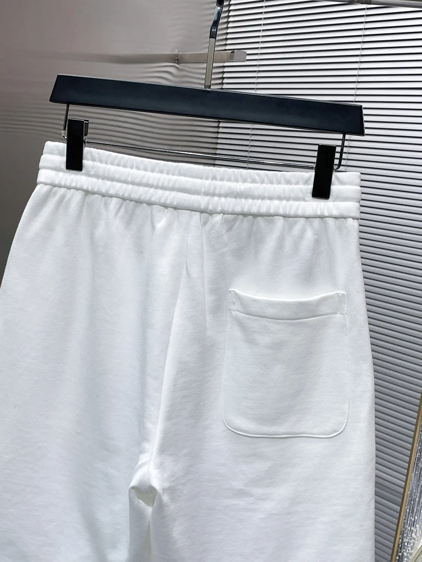 Embroidered French Terry Cotton Shorts D20012441 — view 7