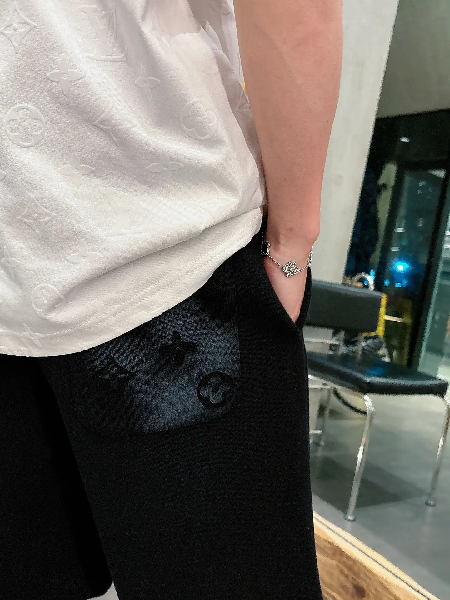 Monogram Burnout Jersey Shorts D21012449 — view 6