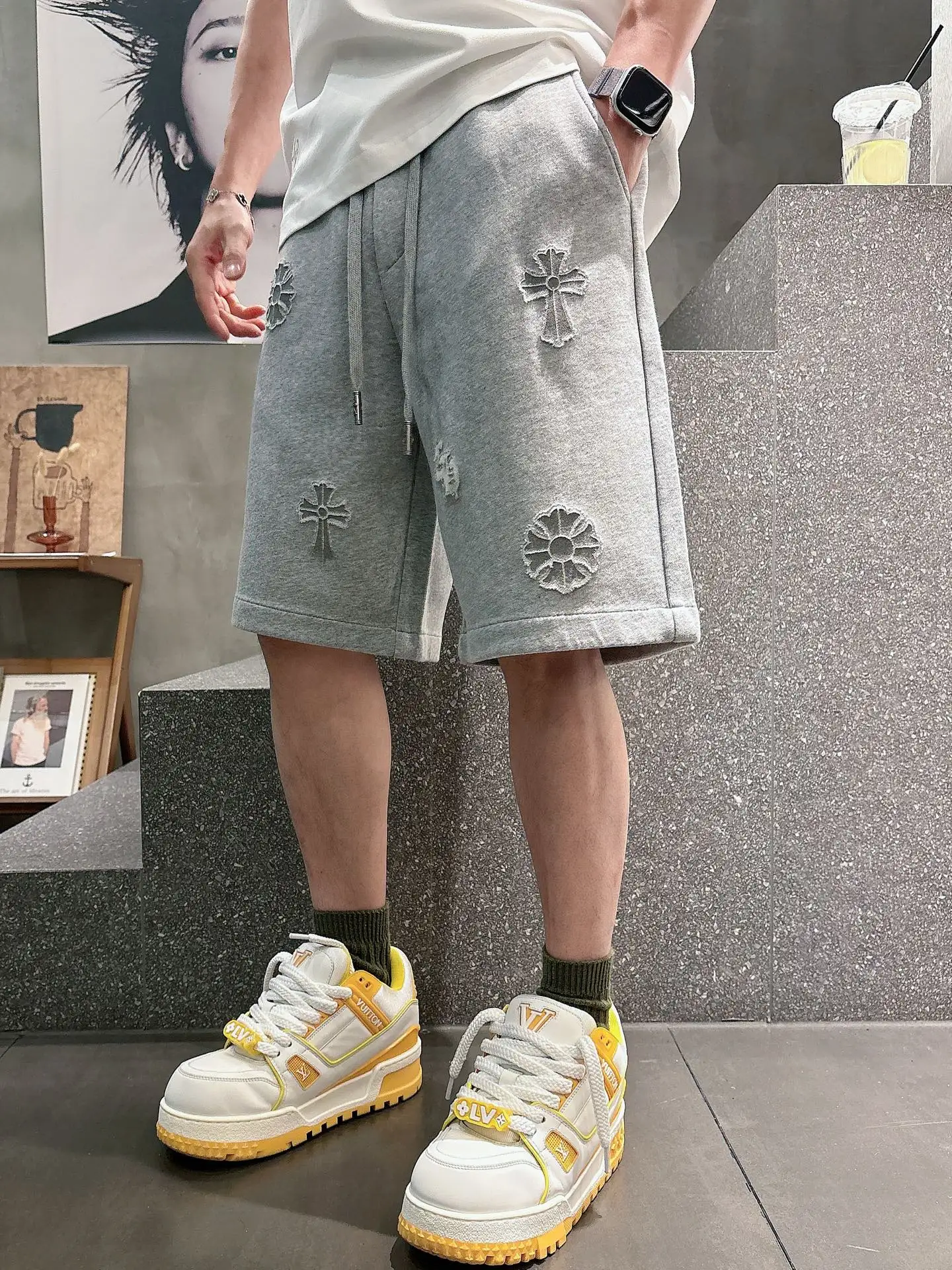Laser-Cut Logo Cotton-Blend Shorts D21012446 — view 2