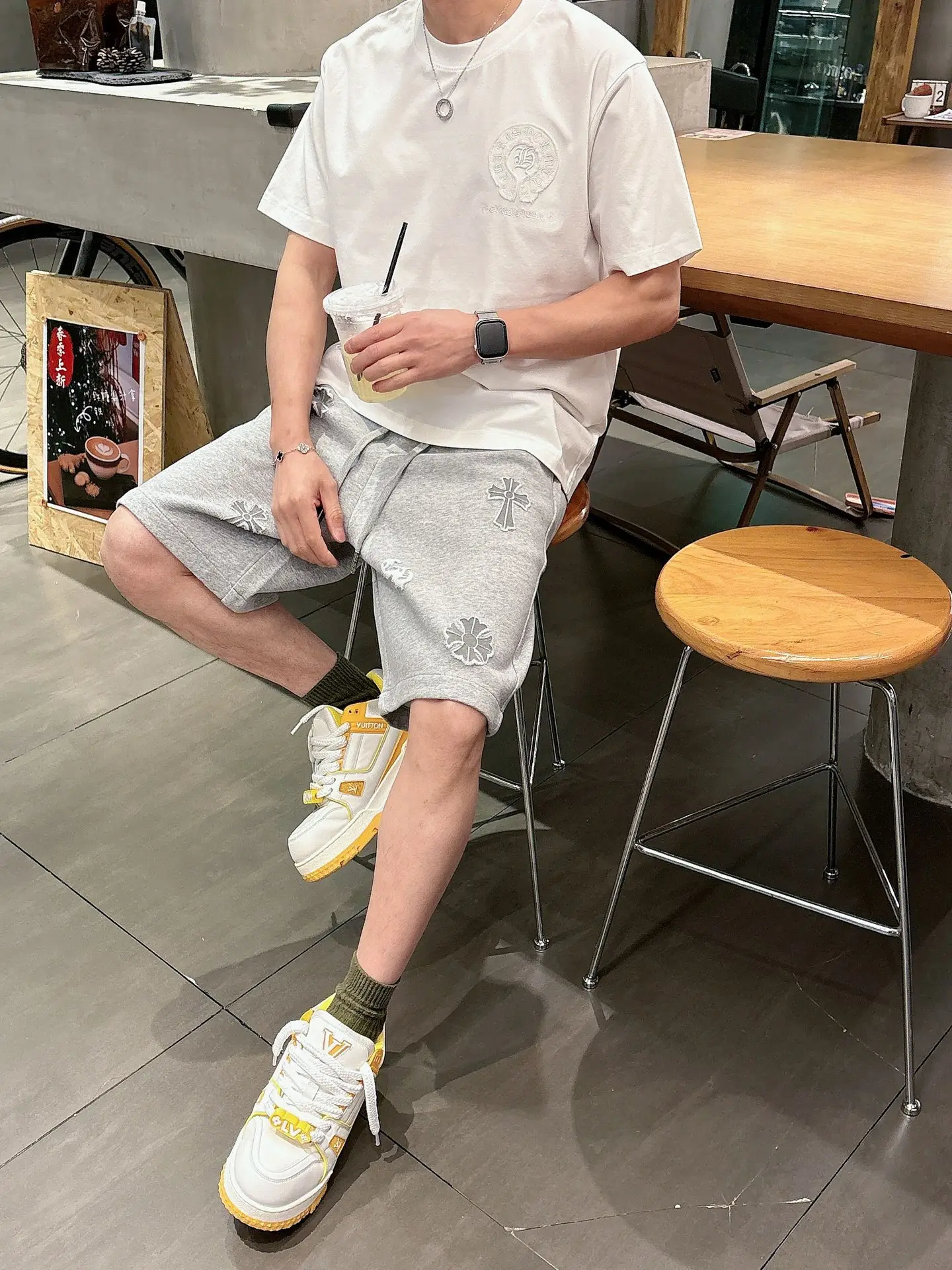 Laser-Cut Logo Cotton-Blend Shorts D21012446 — view 9