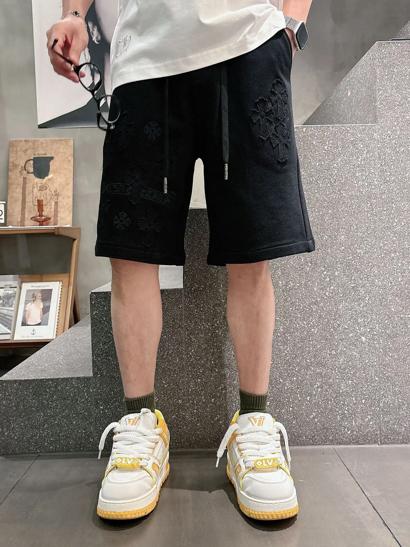 Embroidered Logo Cotton-Jersey Shorts D21012443
