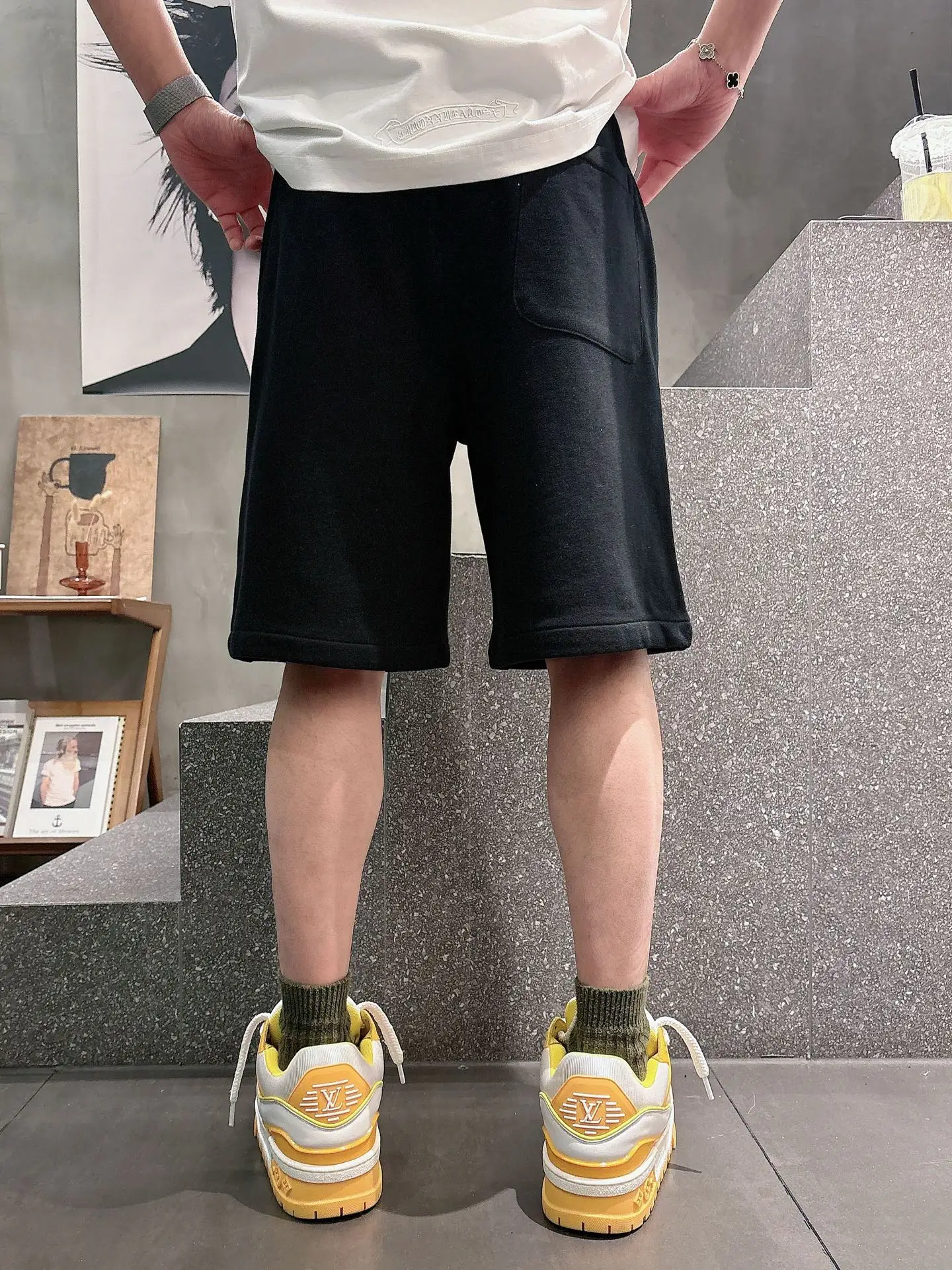 Embroidered Logo Cotton-Jersey Shorts D21012443 — view 3