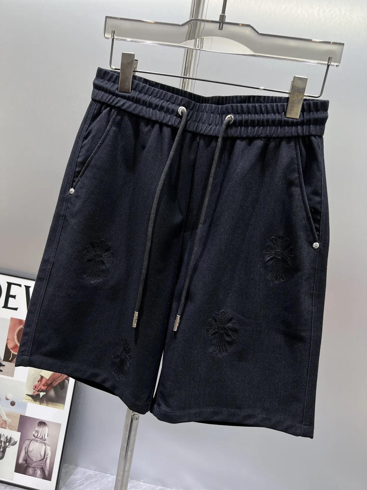 Embroidered Logo Denim Drawstring Shorts D21012409 — view 5