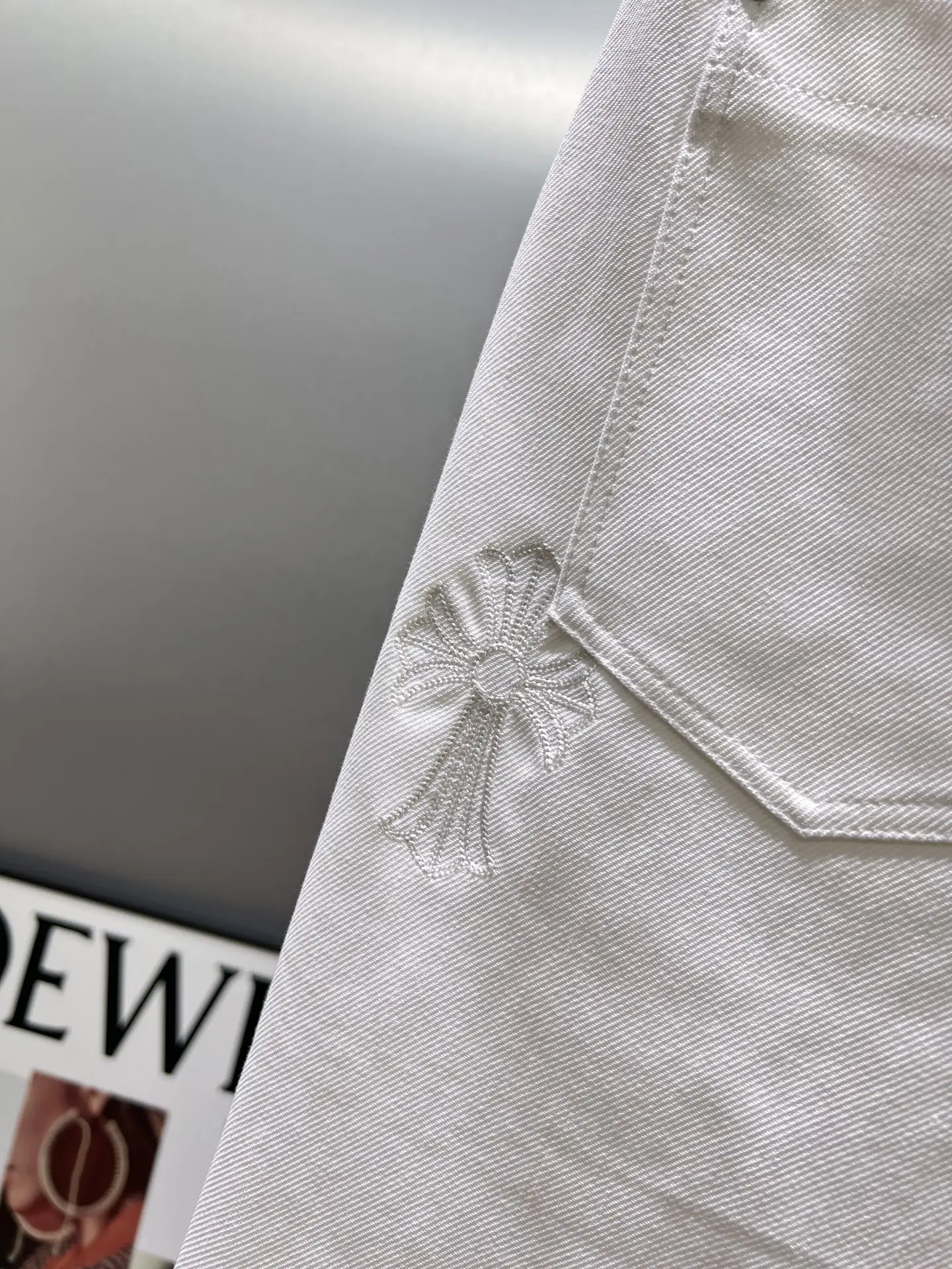 Embroidered Logo Denim Shorts D21012408 — view 7