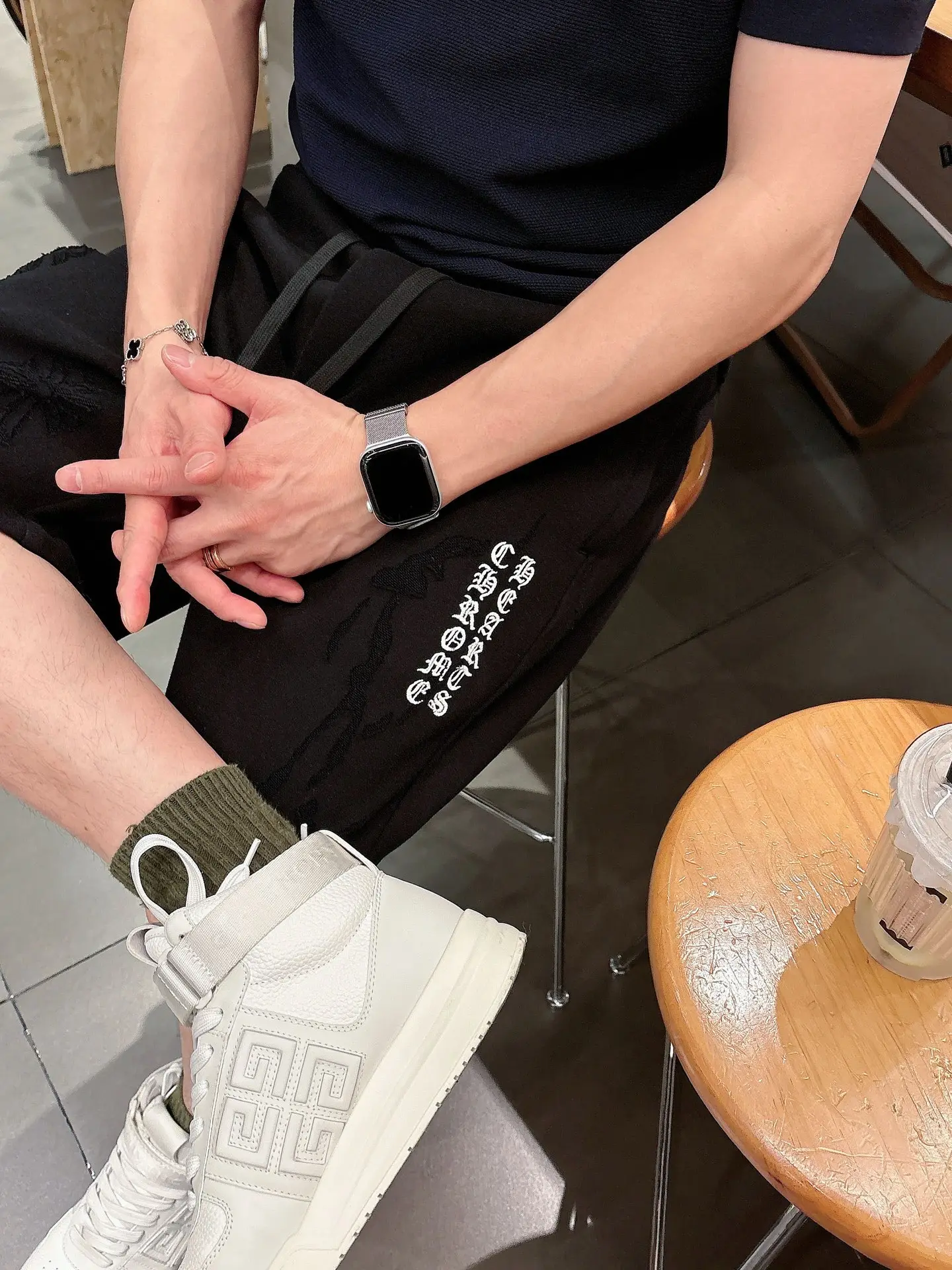 Logo-Embroidered Burnout Jersey Shorts D18011435 — view 7