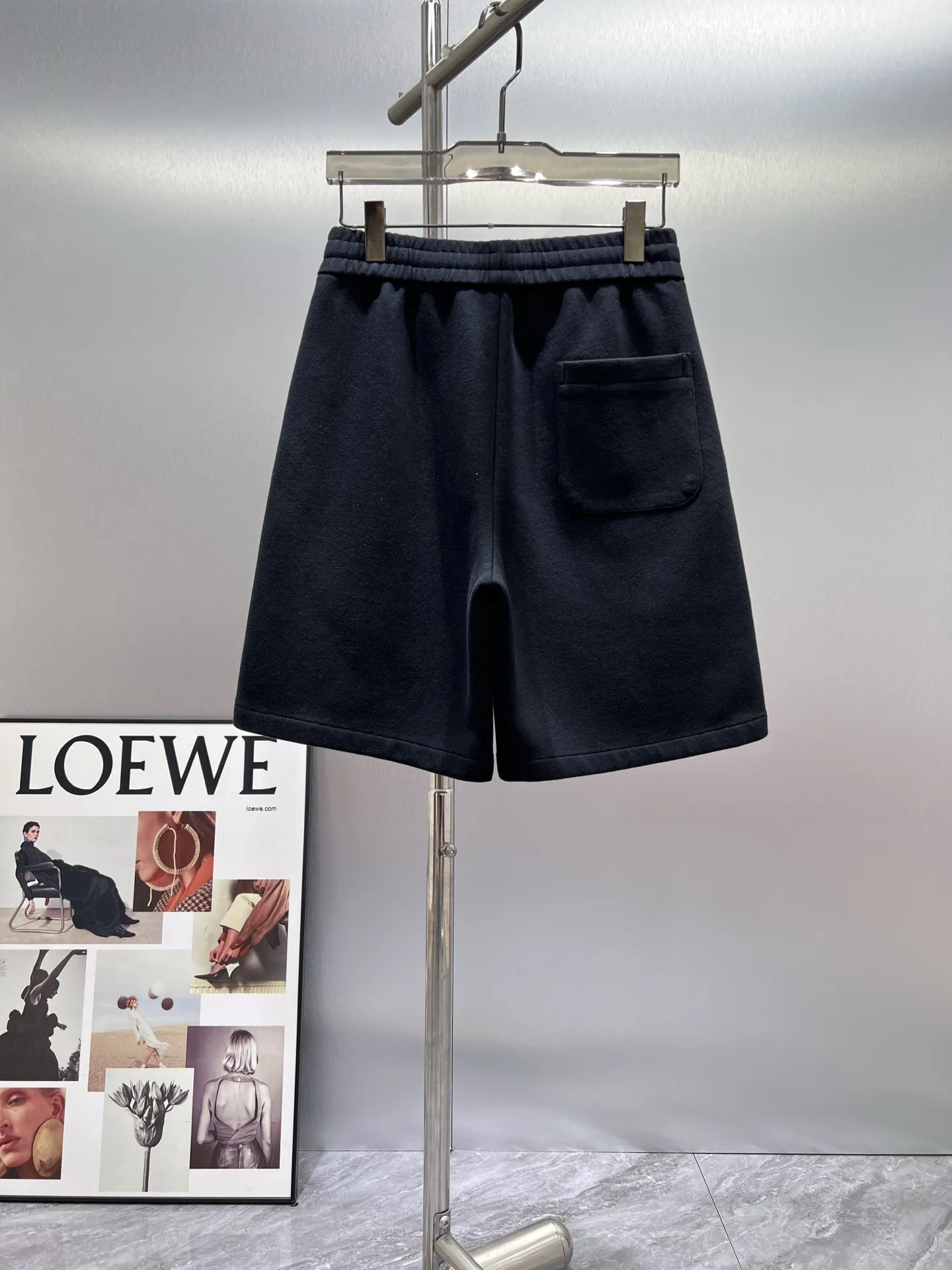 Embroidered Logo Cotton-Jersey Shorts D21012405 — view 2