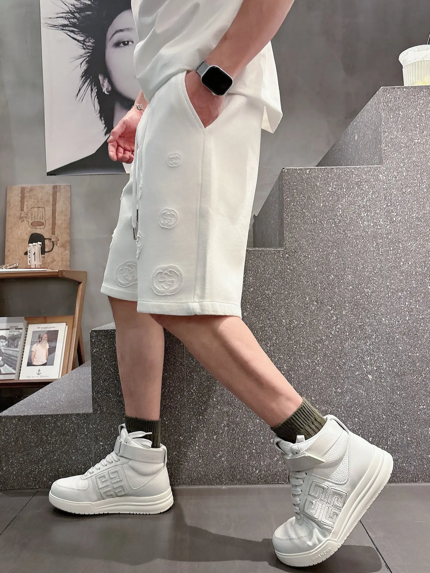 Interlocking G Laser-Cut Jersey Shorts D18011432 — view 5