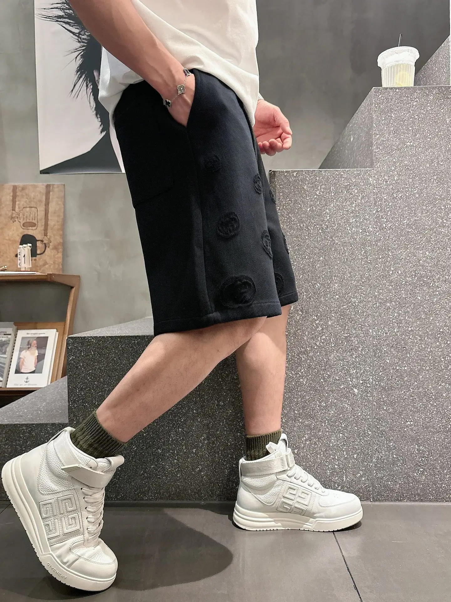 Laser-Cut Logo Cotton Jersey Shorts D18011433 — view 3
