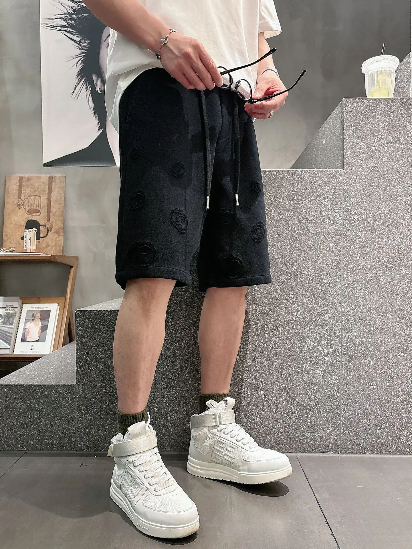 Laser-Cut Logo Cotton Jersey Shorts D18011433 — view 4