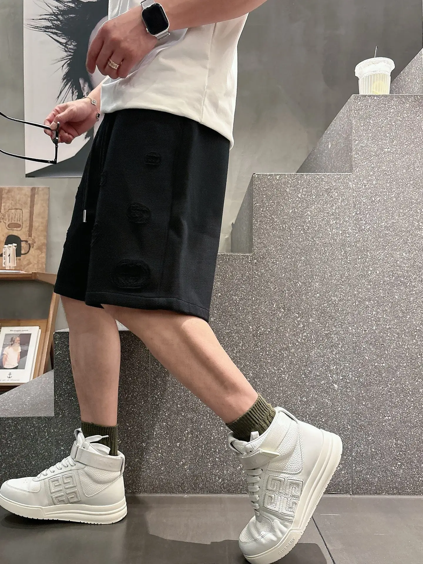 Laser-Cut Logo Cotton Jersey Shorts D18011433 — view 9
