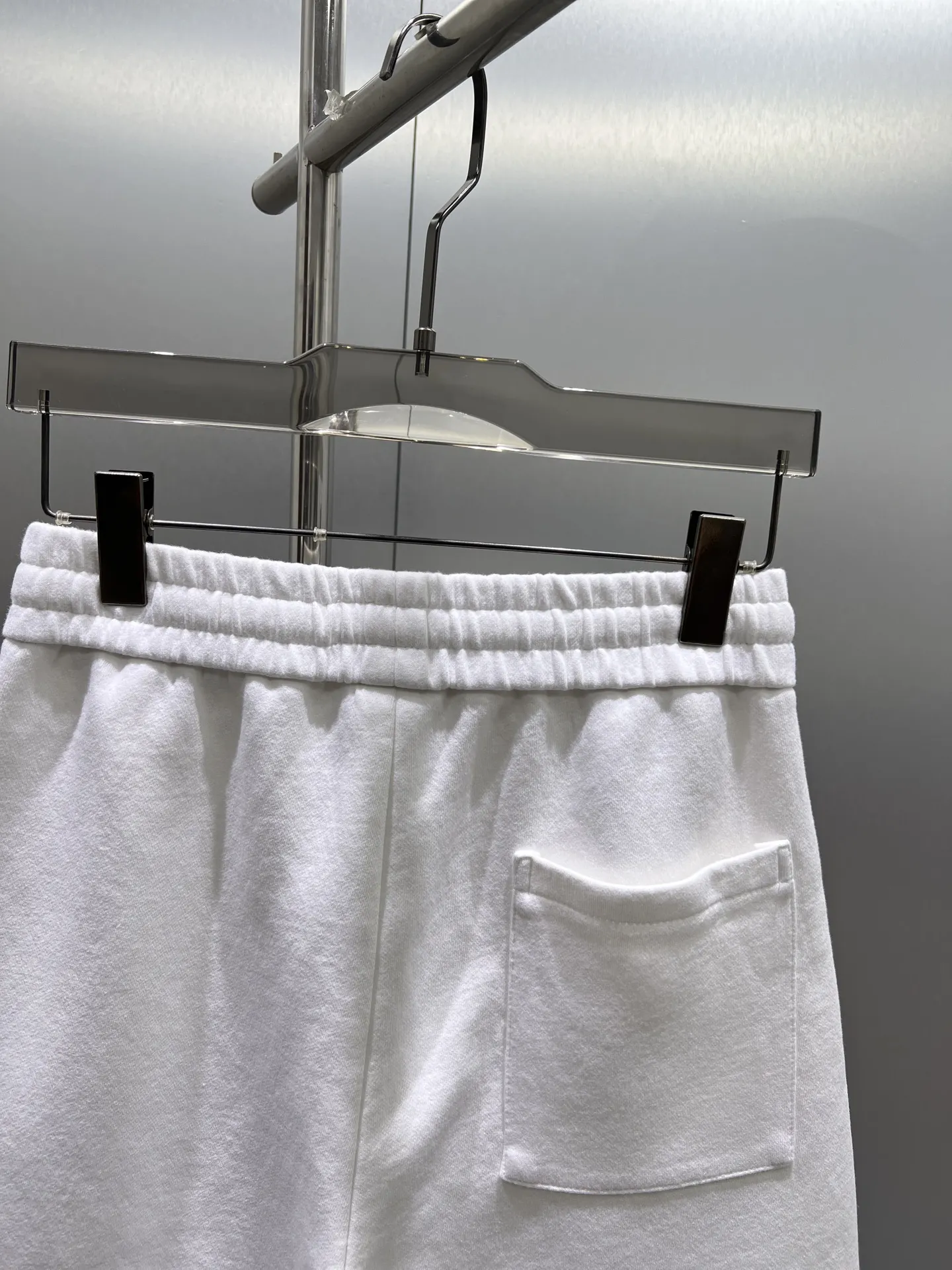 Logo-Embroidered Cotton Jersey Shorts D21012402 — view 9