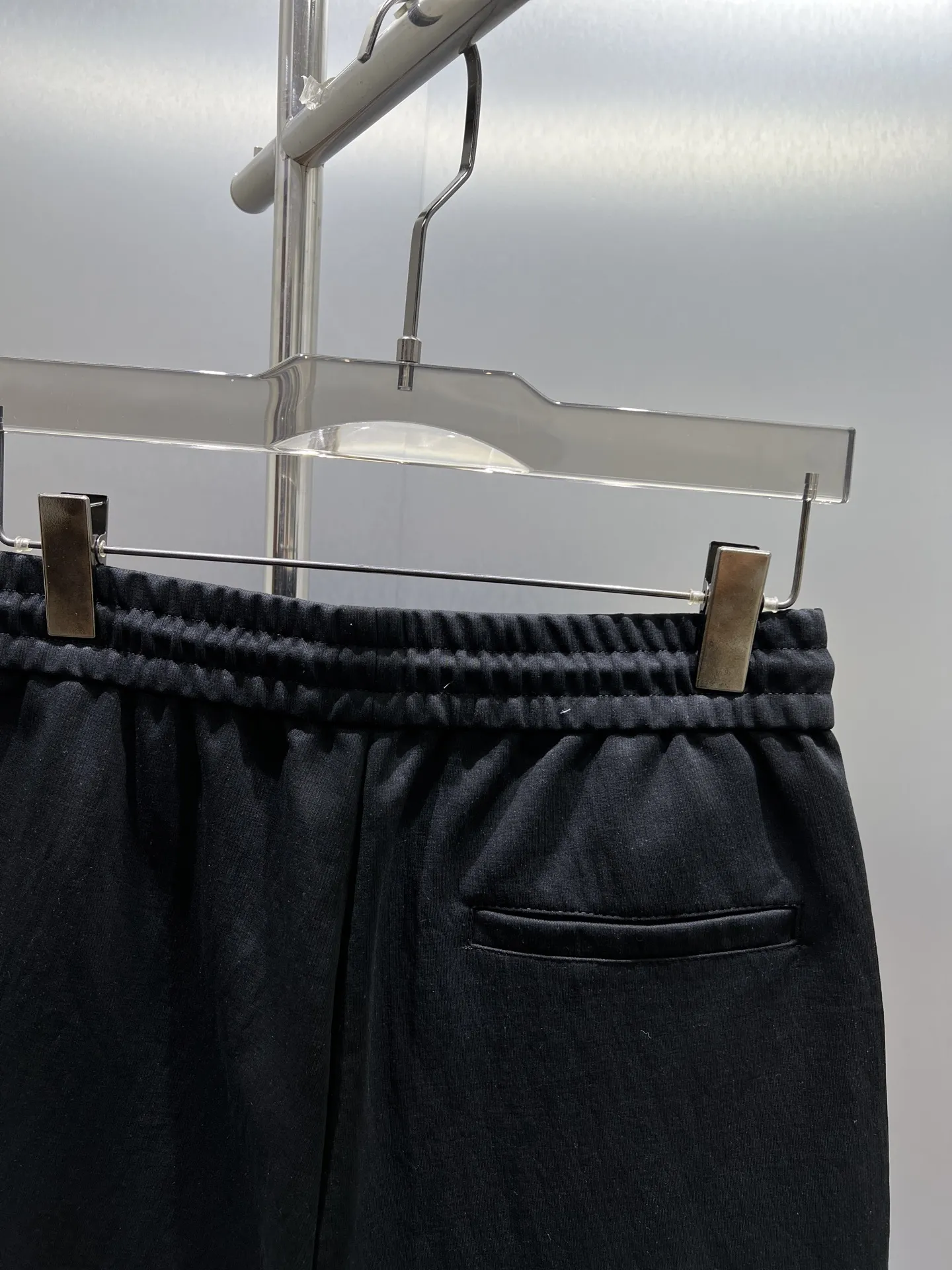 Embroidered Logo Drawstring Shorts D17011416 — view 6