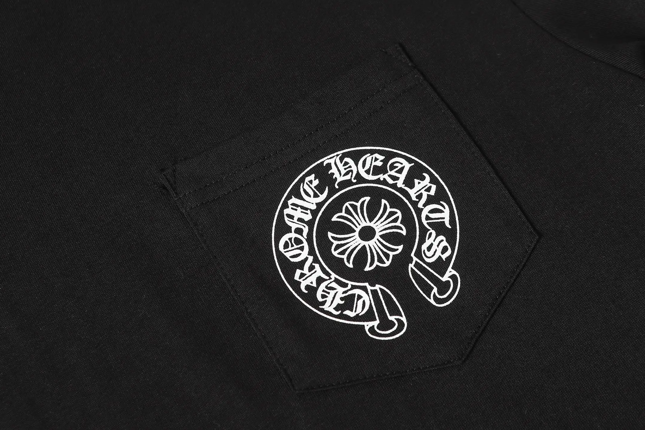 Horseshoe Logo Pocket T-Shirt D9014030 — view 6