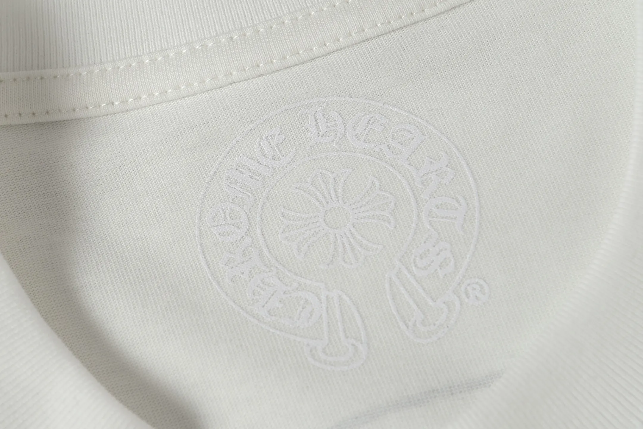 Horseshoe Logo Pocket T-Shirt D9014029 — view 5