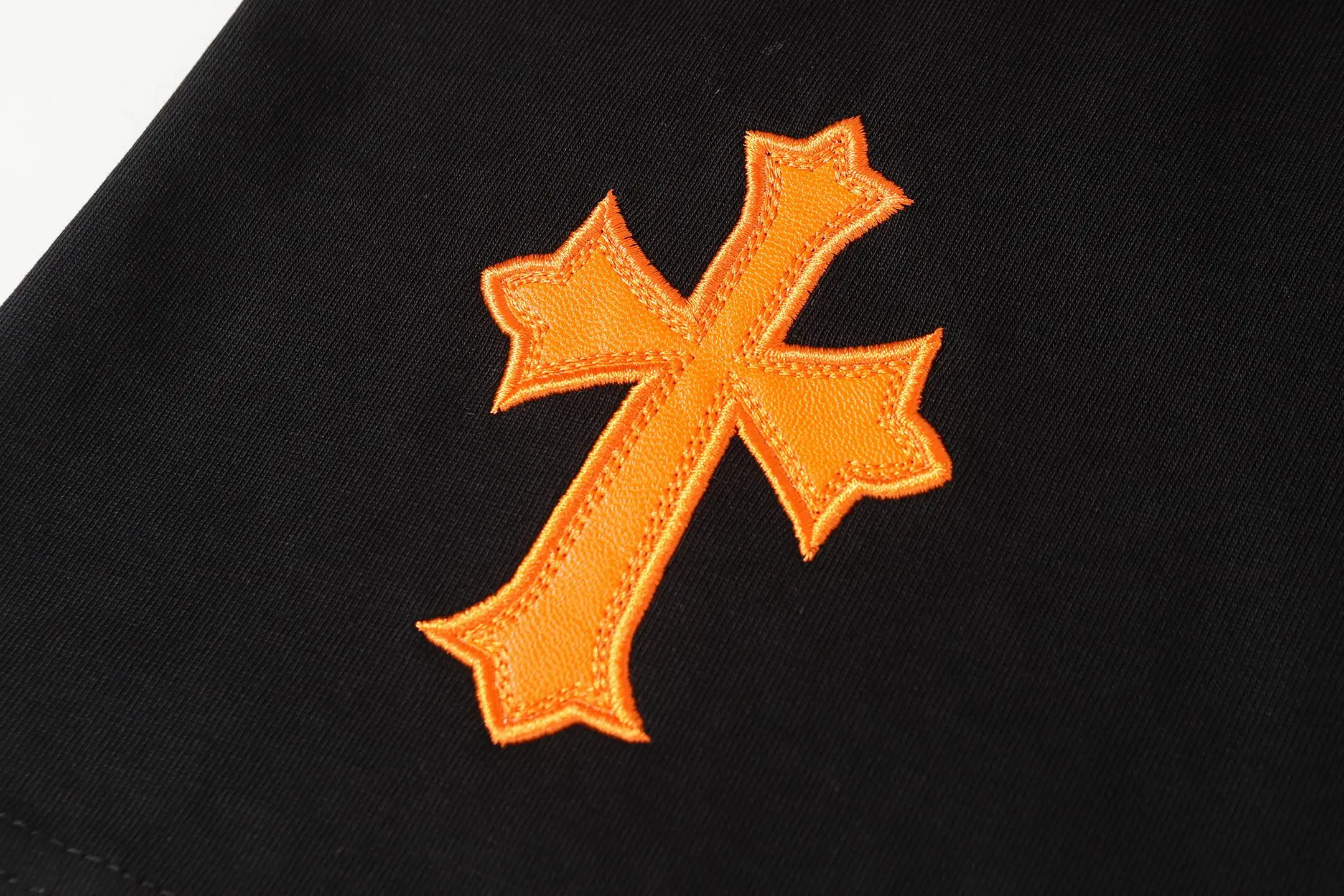 Multi-Color Cross Patch Cotton T-Shirt D10513952 — view 9