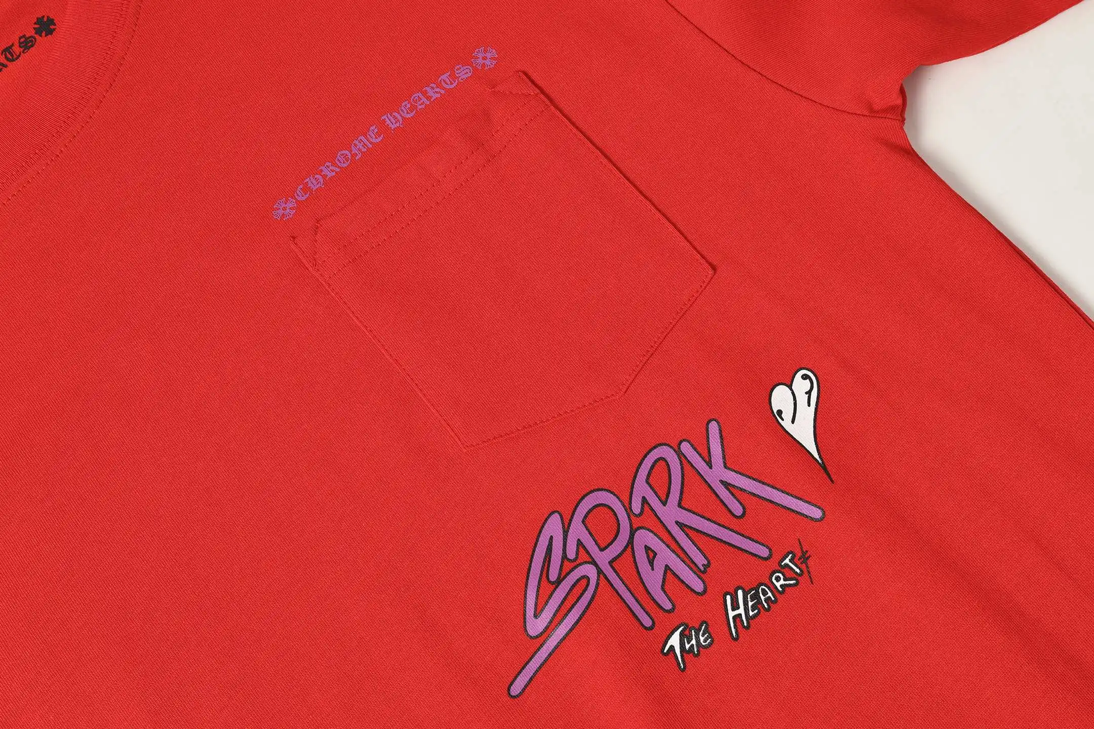 Chrome Hearts Graffiti Print Pocket T-Shirt D9513968 — view 6