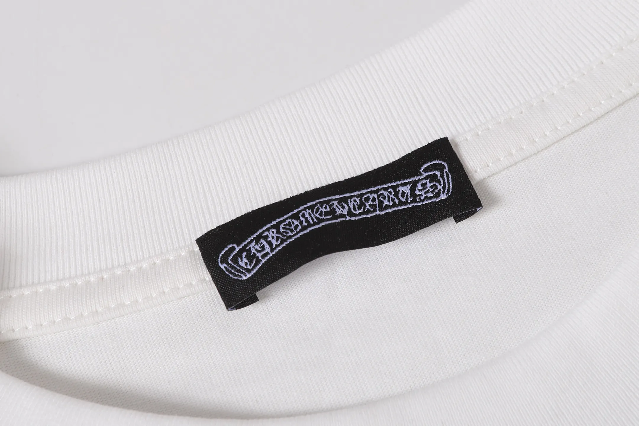 Chrome Hearts Horseshoe Floral Print T-Shirt D9514078 — view 4