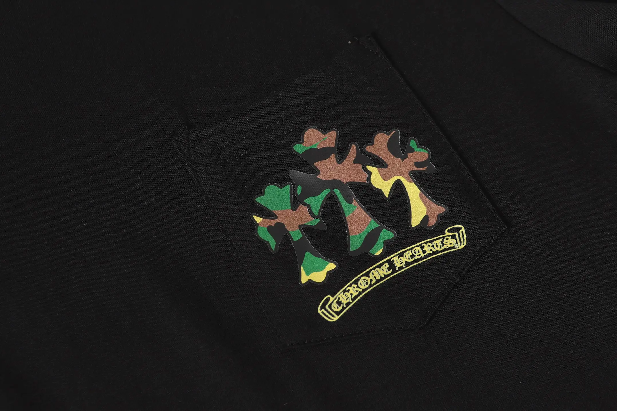 Camo Horseshoe Logo Pocket T-Shirt D10013940 — view 6