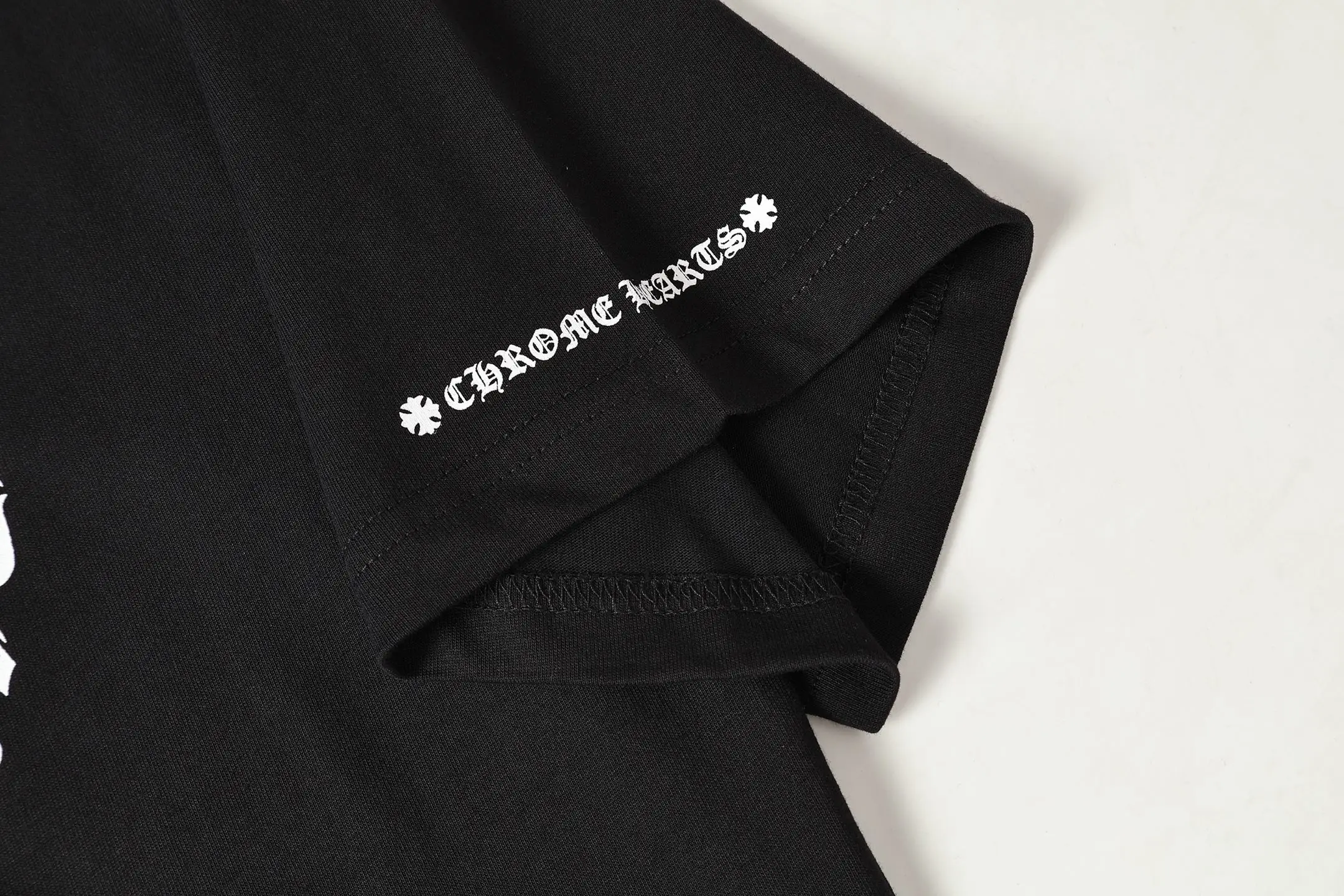 Cross Logo Graphic Pocket T-Shirt D9513964 — view 8