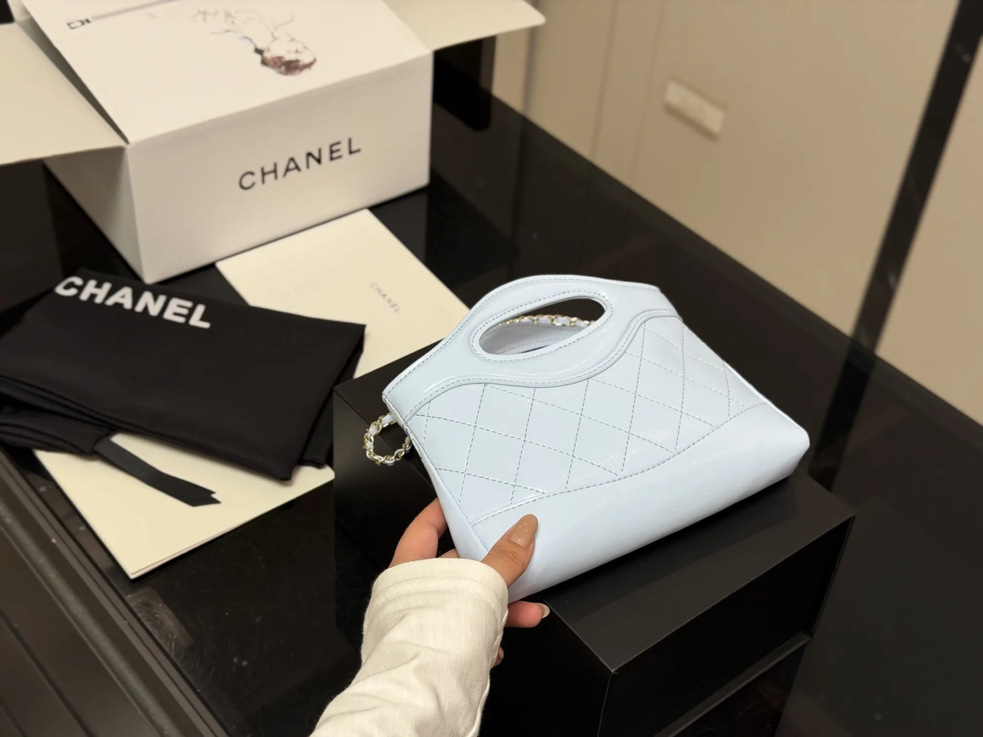 Chanel 31 Mini Top-Handle Bag D26017947 — view 7