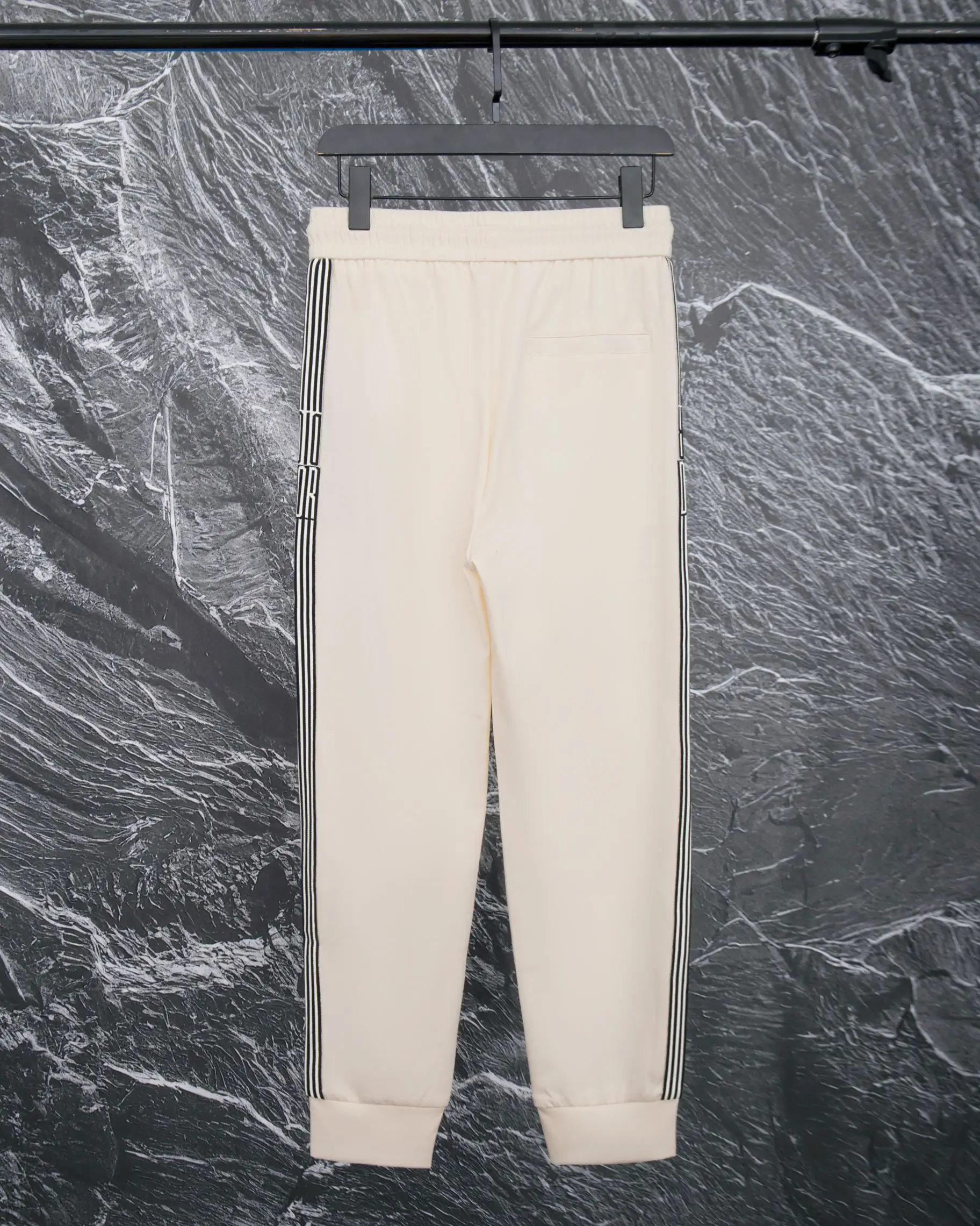 Logo-Embroidered Taped Sweatpants D19513333 — view 2