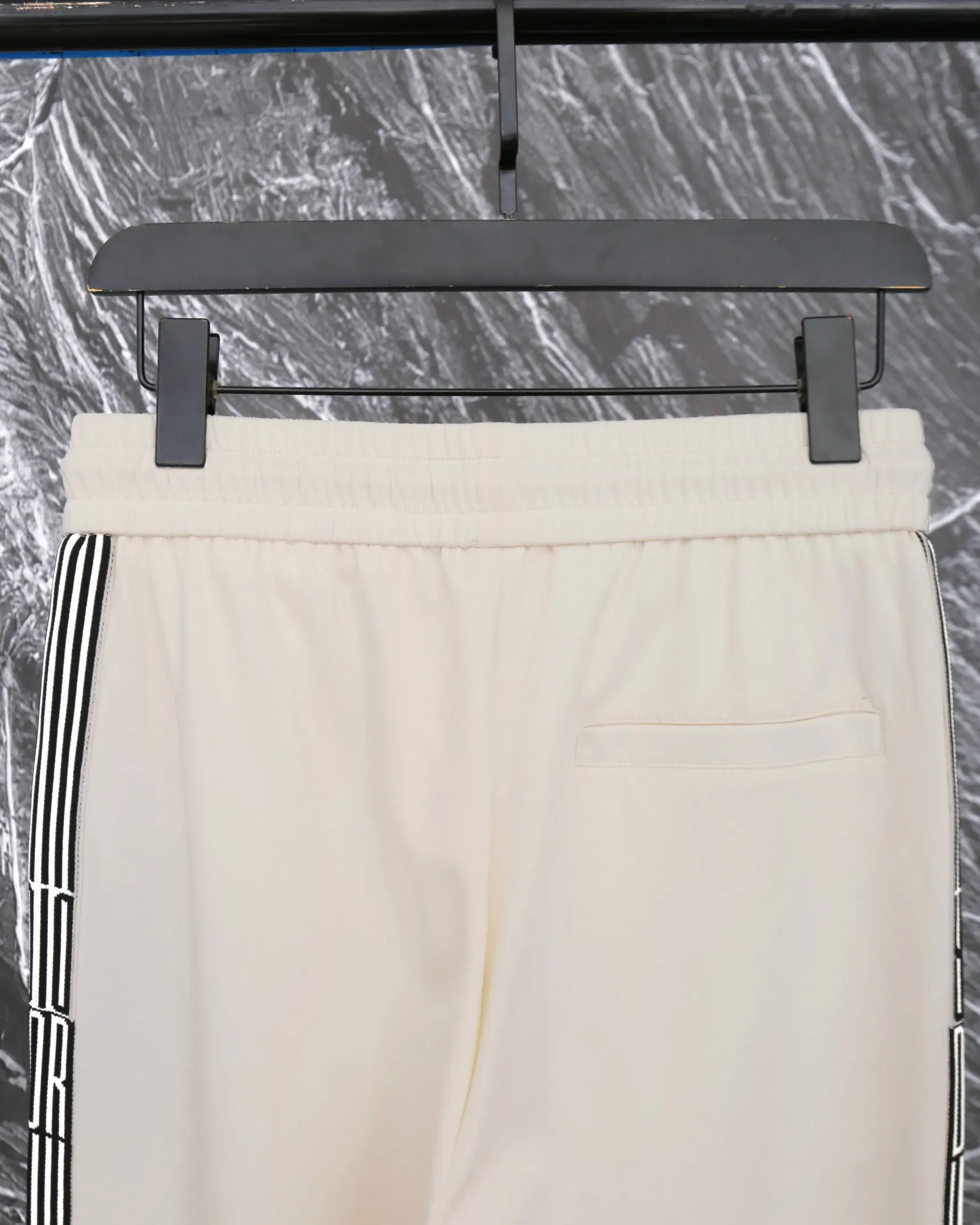 Logo-Embroidered Taped Sweatpants D19513333 — view 4