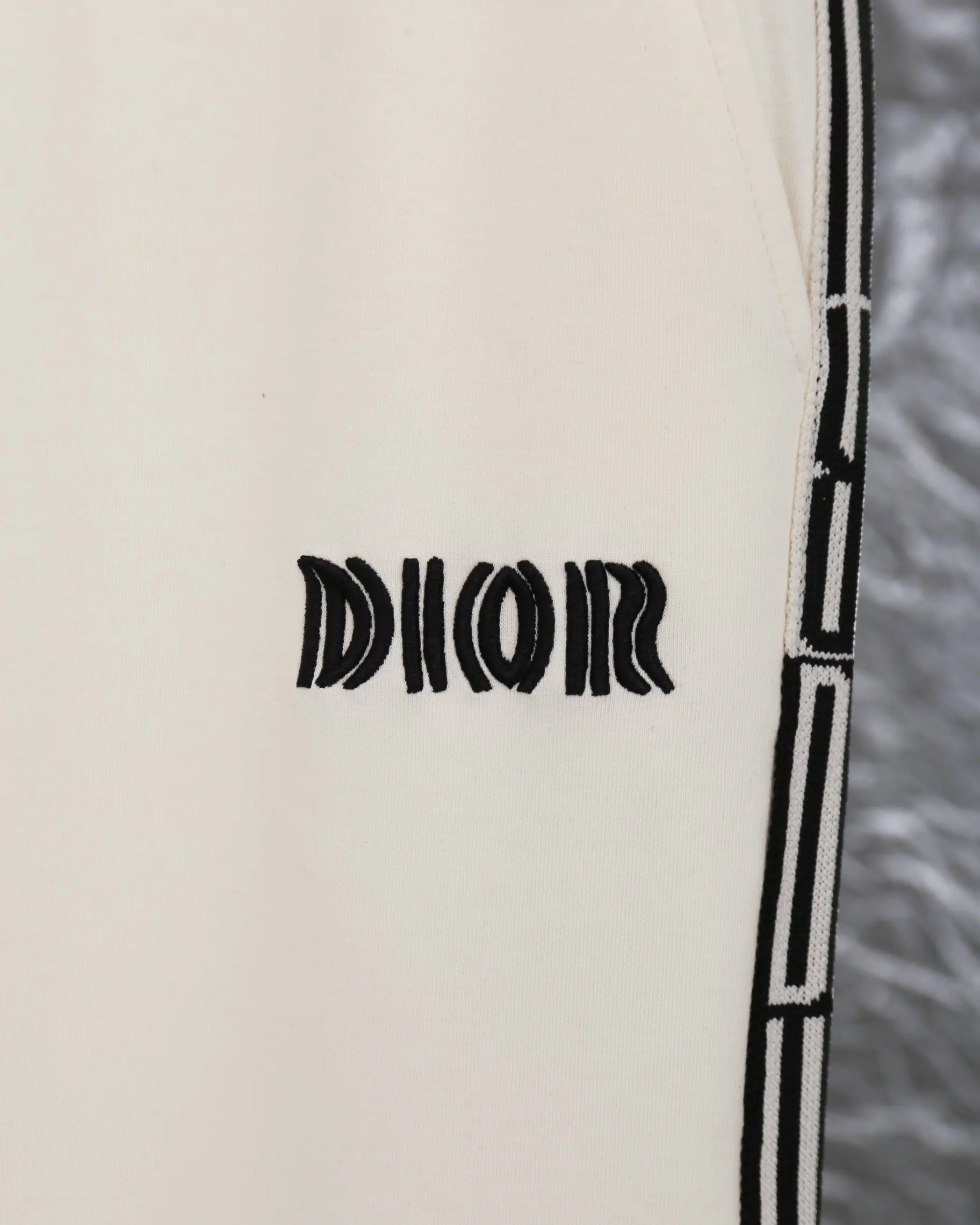 Logo-Embroidered Taped Sweatpants D19513333 — view 5