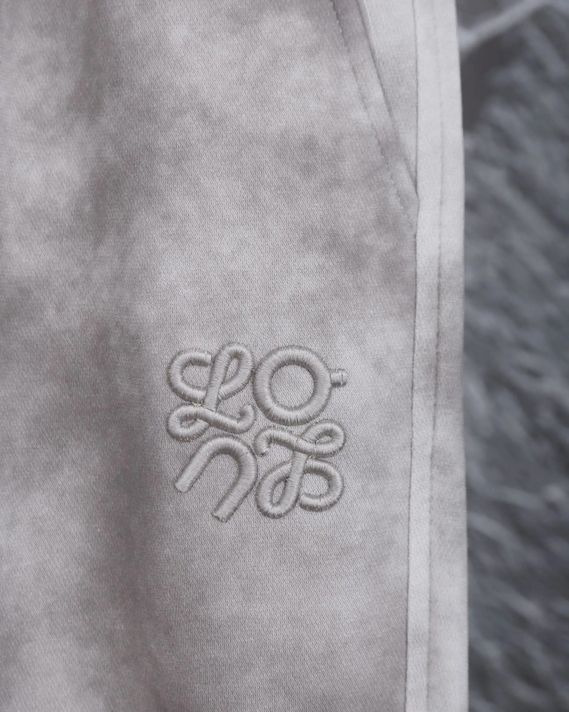 Tie-Dye Embroidered Logo Sweatpants D20013334 — view 4
