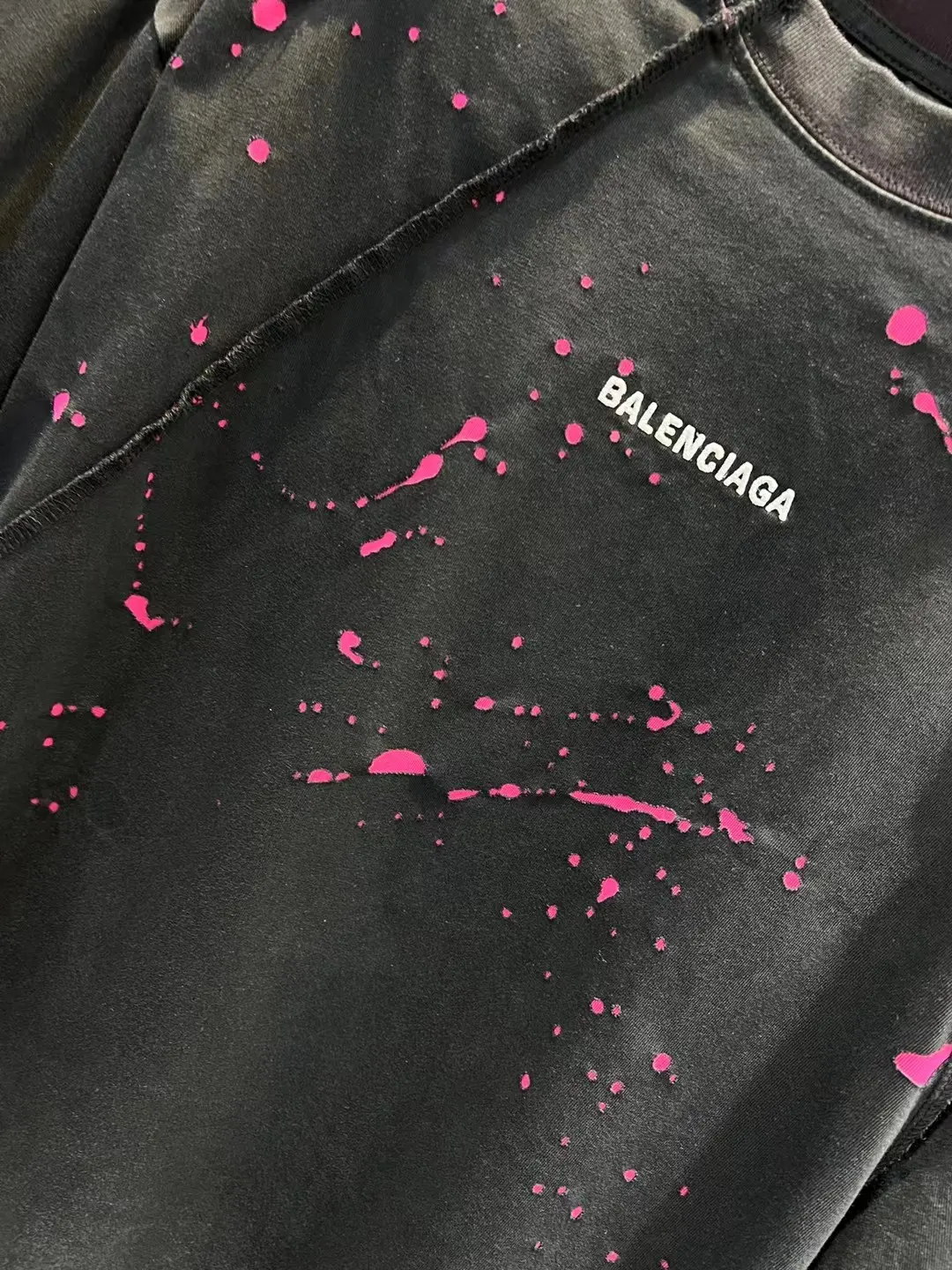Logo Embroidery Distressed Oversized T-Shirt D18019981 — view 14