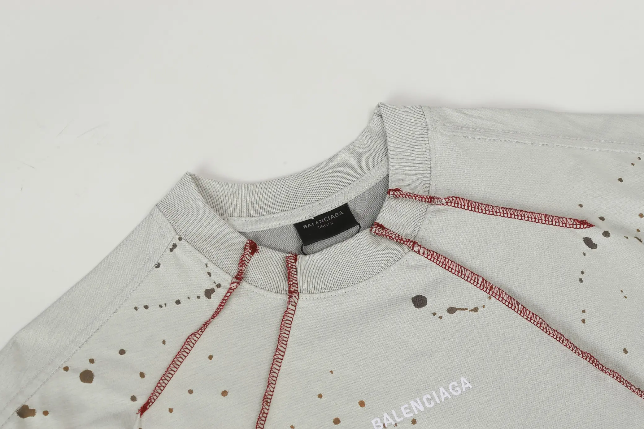 Logo Embroidery Distressed Oversized T-Shirt D18019981 — view 20