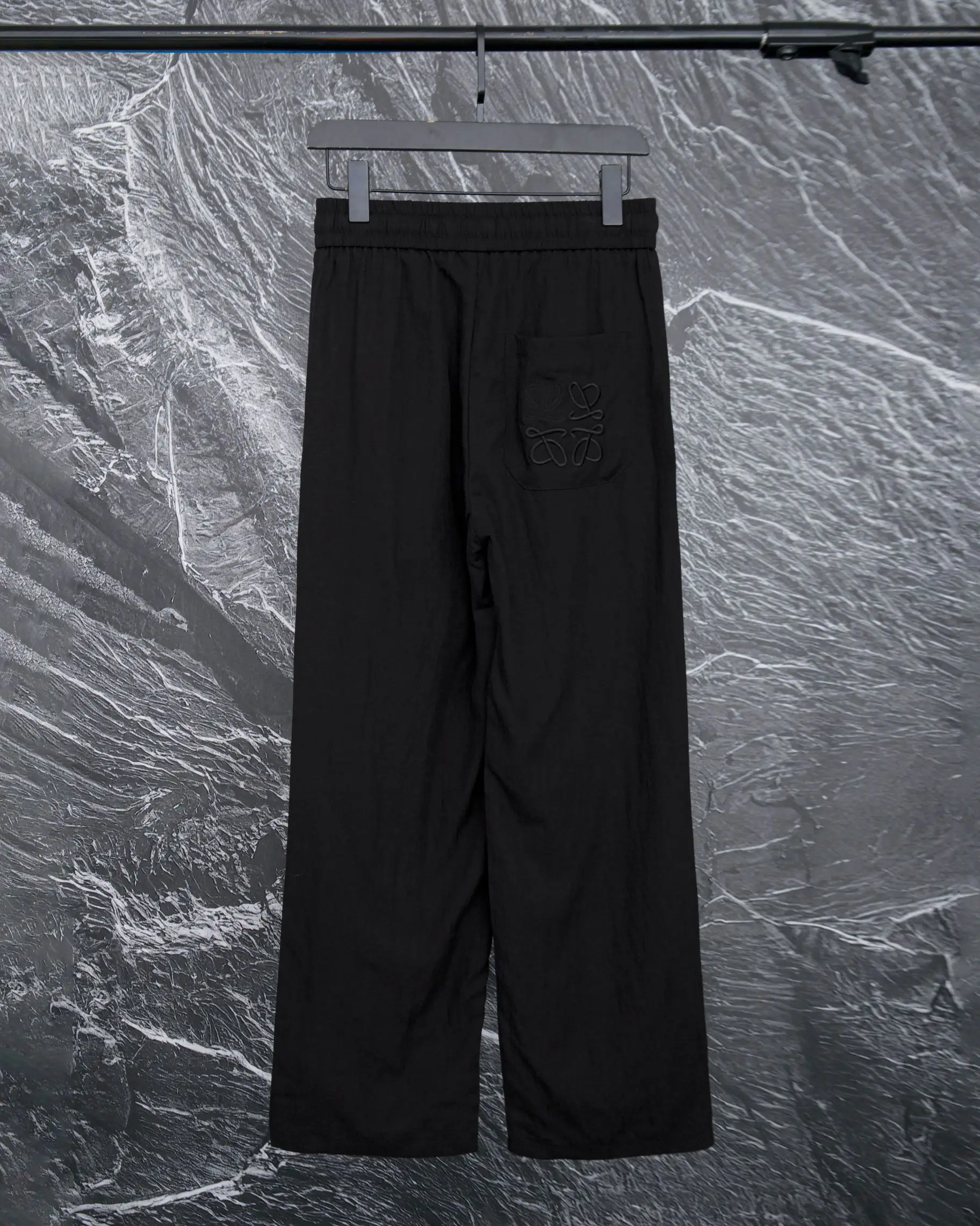 Embroidered Logo Linen-Blend Drawstring Trousers D20513331 — view 2