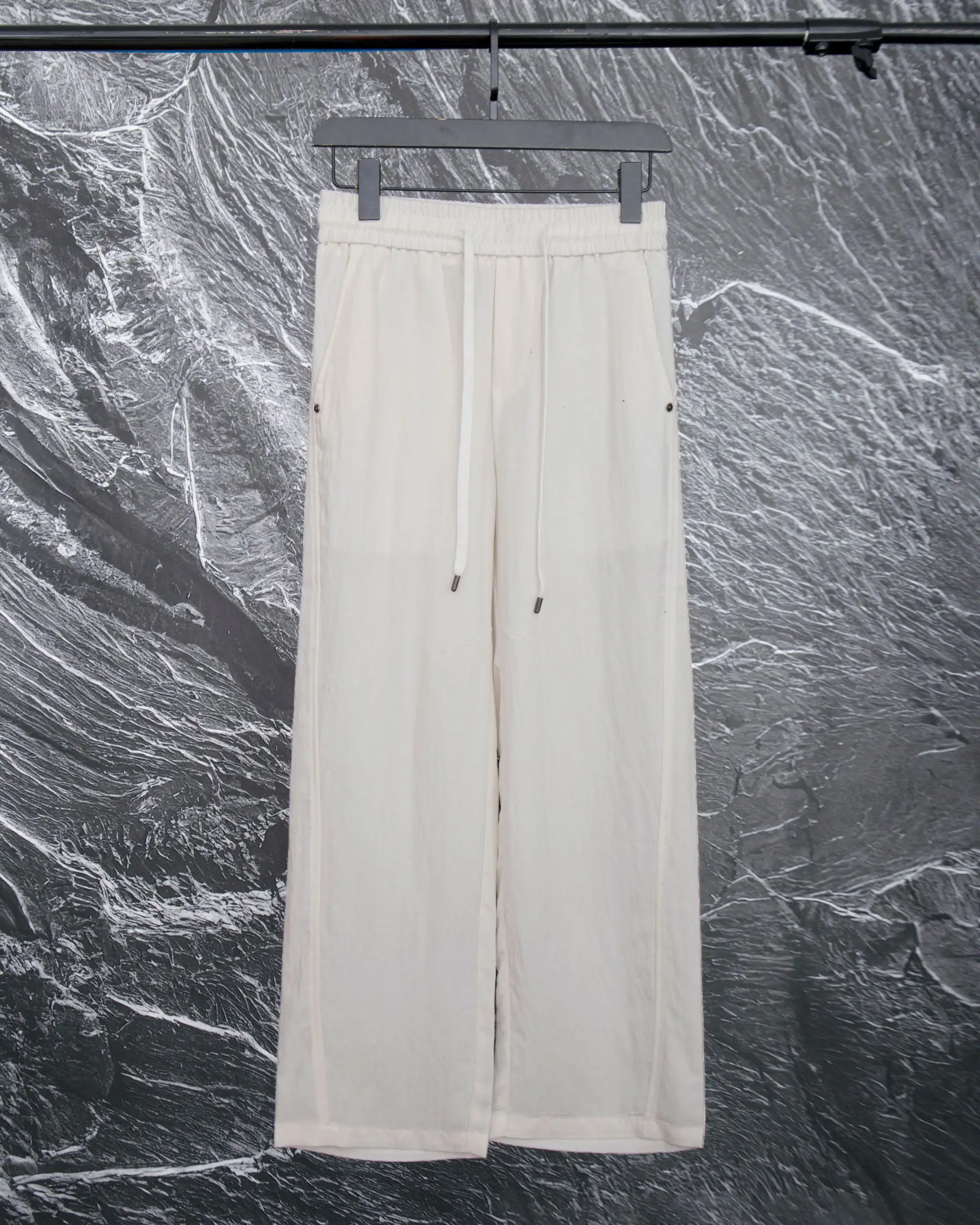 Embroidered Linen-Blend Drawstring Trousers D20513330
