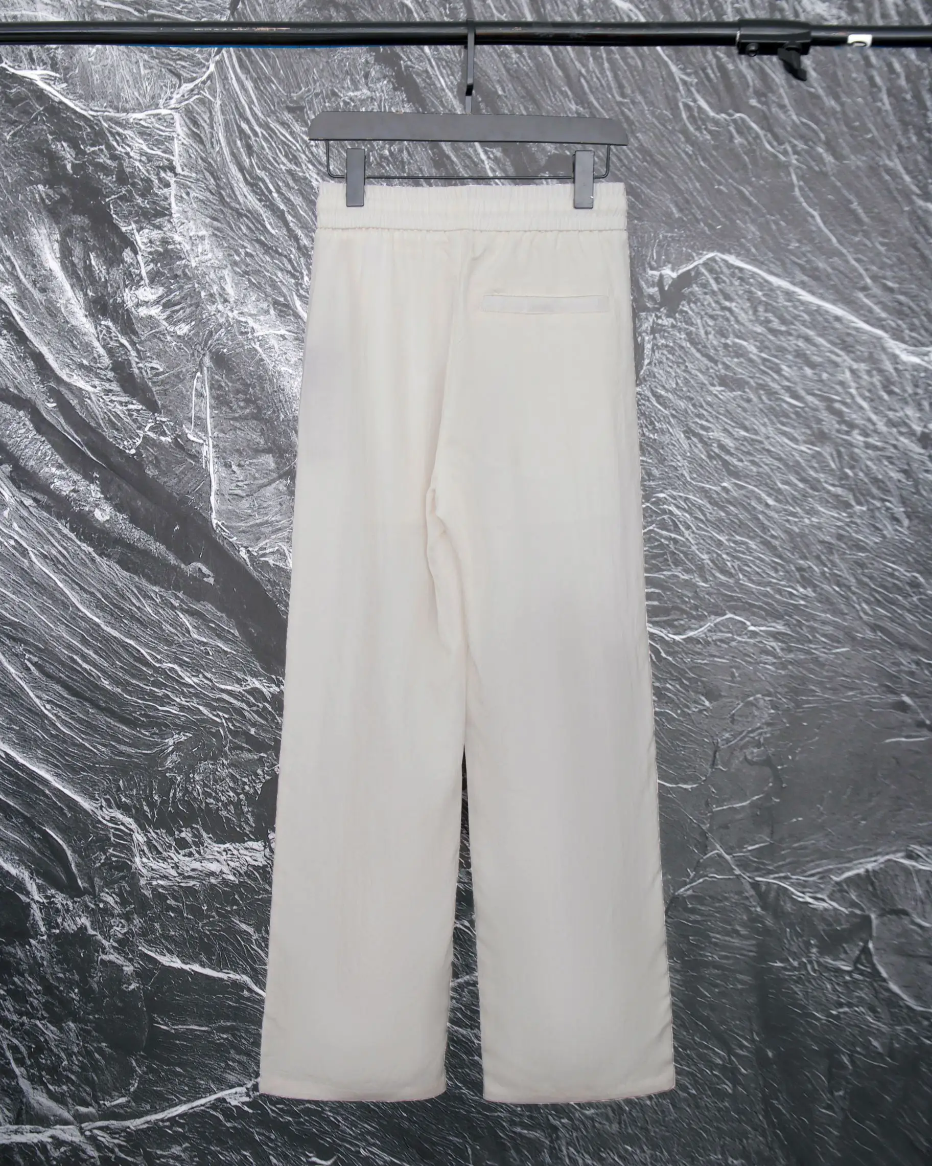 Embroidered Logo Cotton-Linen Trousers D20513329 — view 2