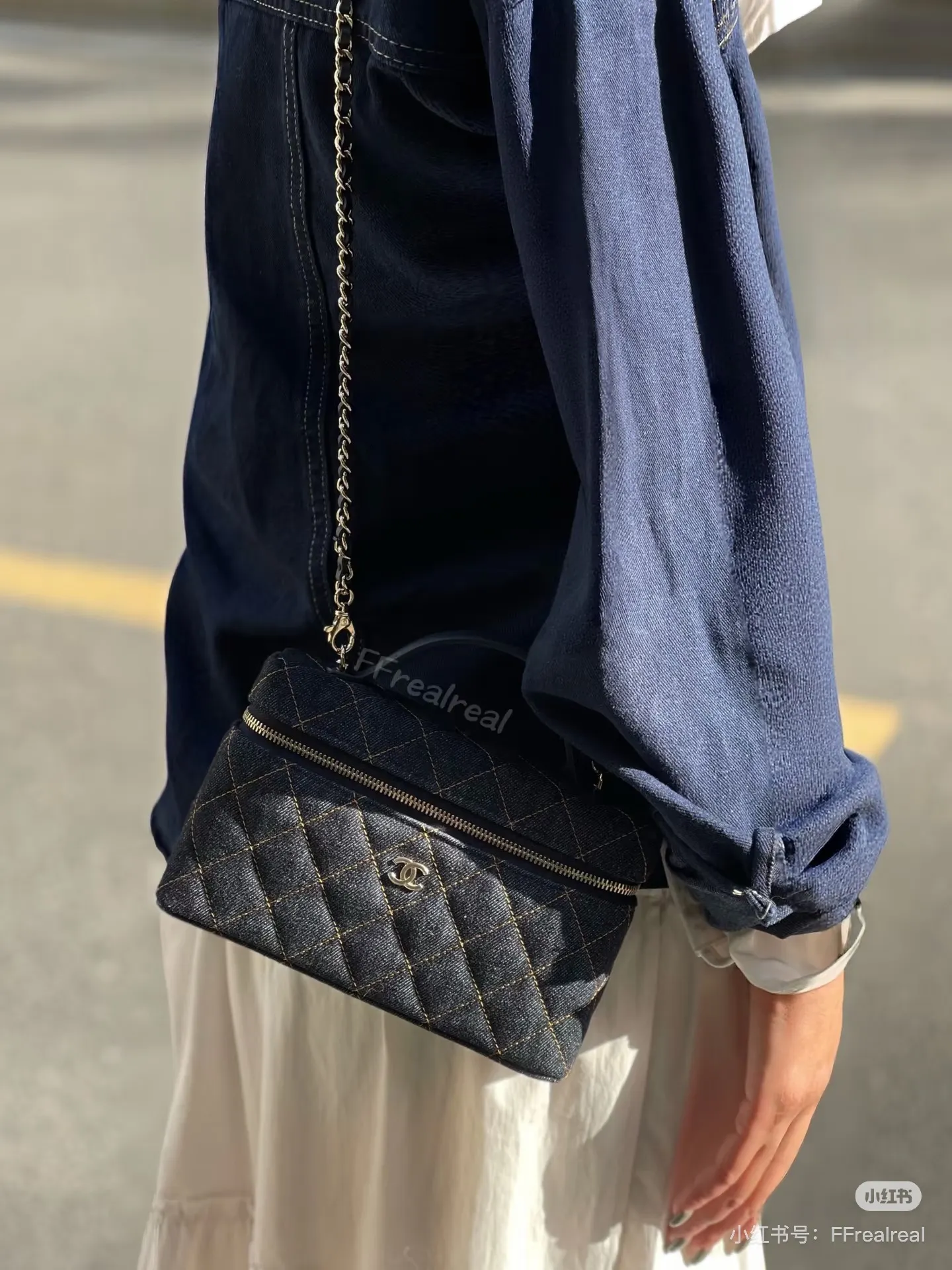 Chanel Quilted Denim Vanity Case Bag D34018403 — view 5