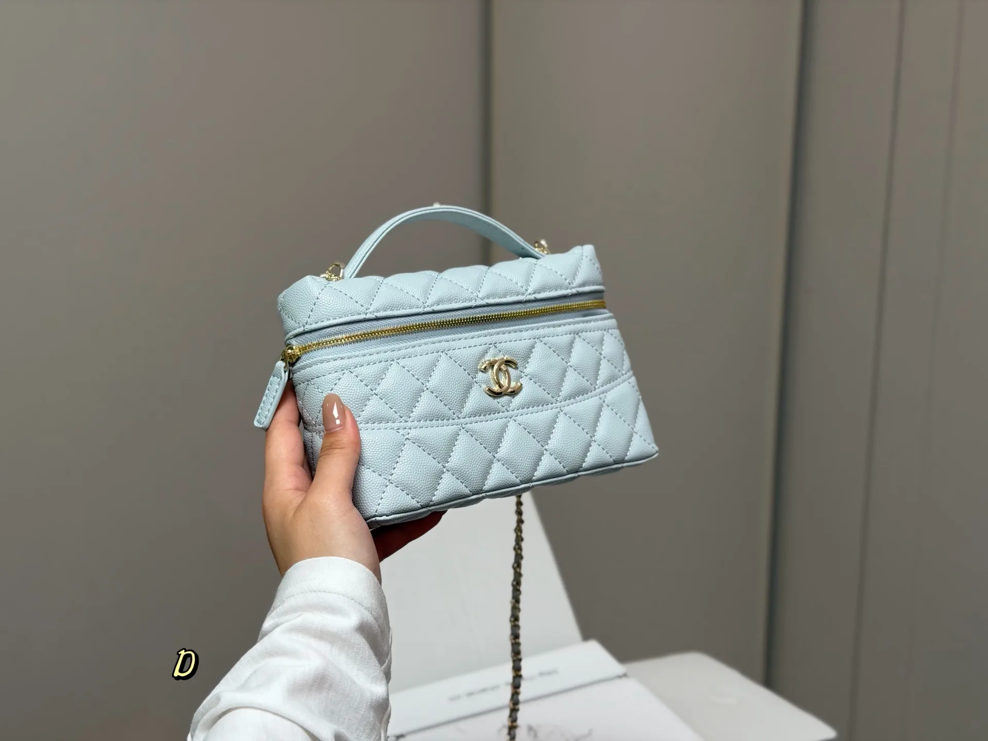 Quilted Top-Handle Vanity Bag D27017948 — view 9