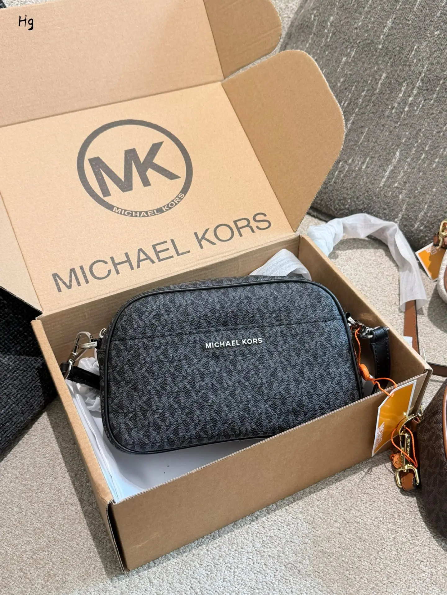 Michael Kors Monogram Camera Bag D28517818 — view 2