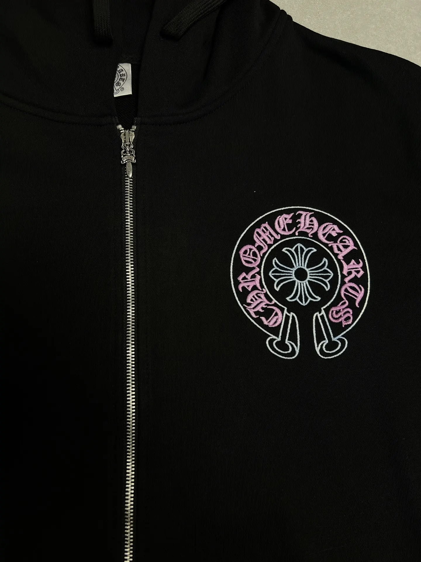 Logo Embroidery Zip-Up Hoodie D23522745 — view 5