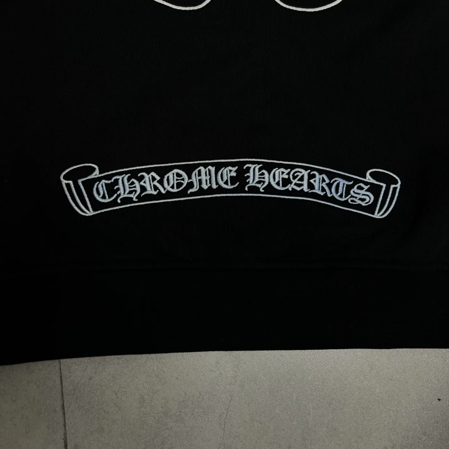 Logo Embroidery Zip-Up Hoodie D23522745 — view 6