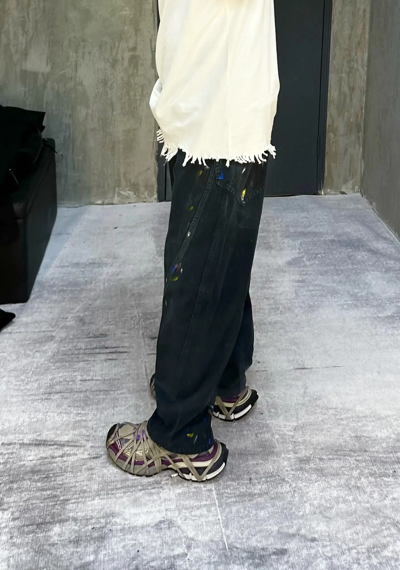 Paint-Splatter Twill Curved-Leg Trousers D20521850 — view 4