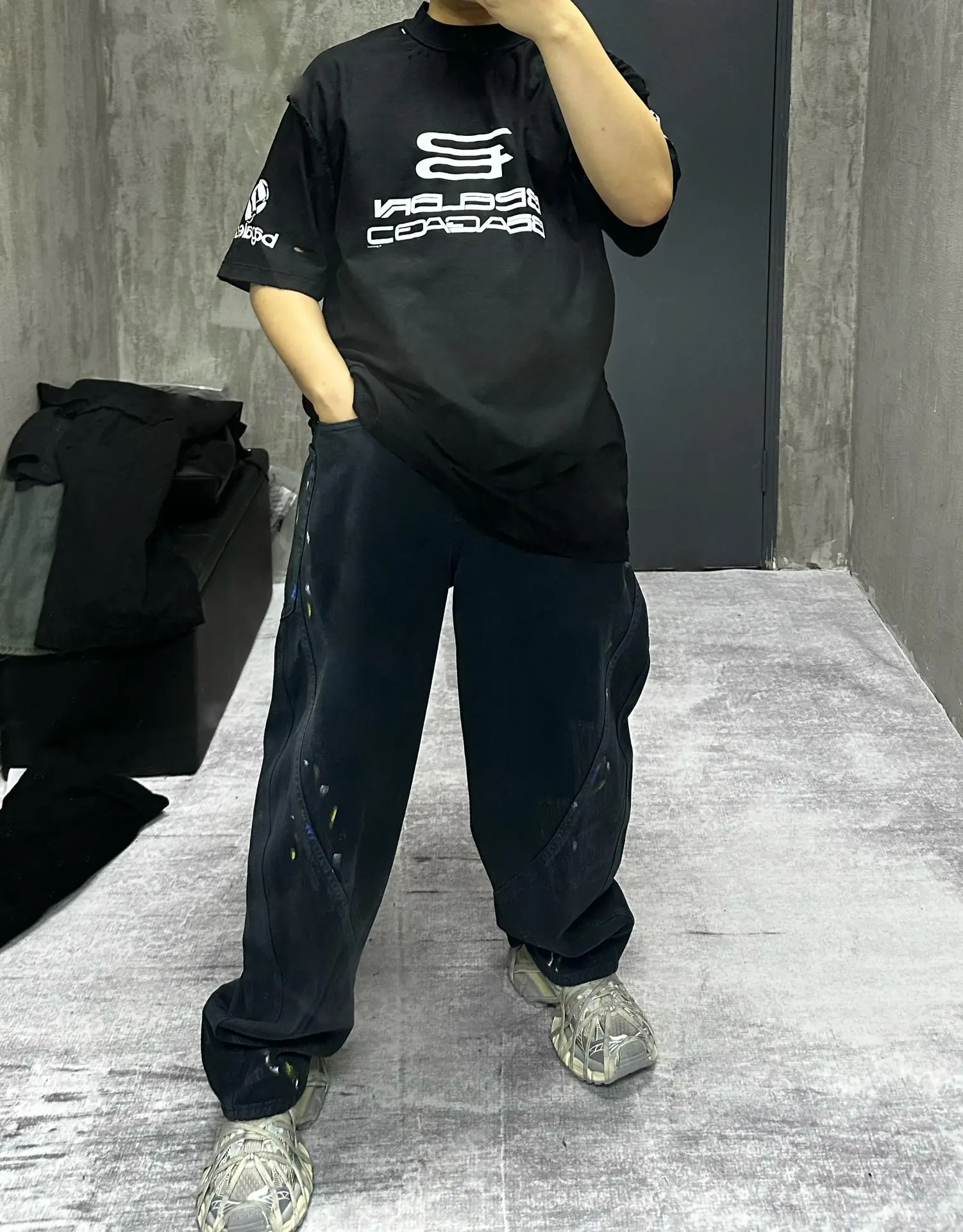 Paint-Splatter Twill Curved-Leg Trousers D20521850 — view 5